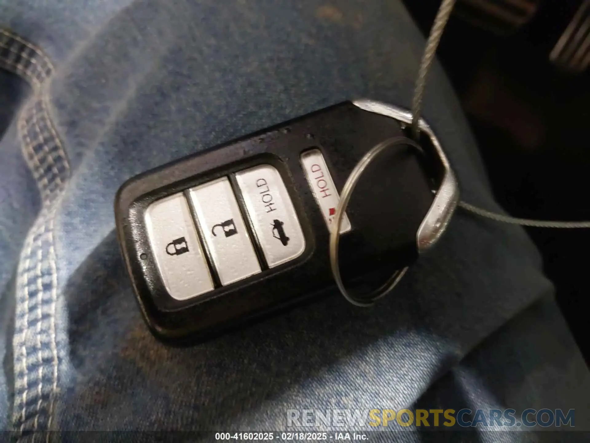 11 Фотография поврежденного автомобиля 1HGCV1F39KA100621 HONDA ACCORD 2019