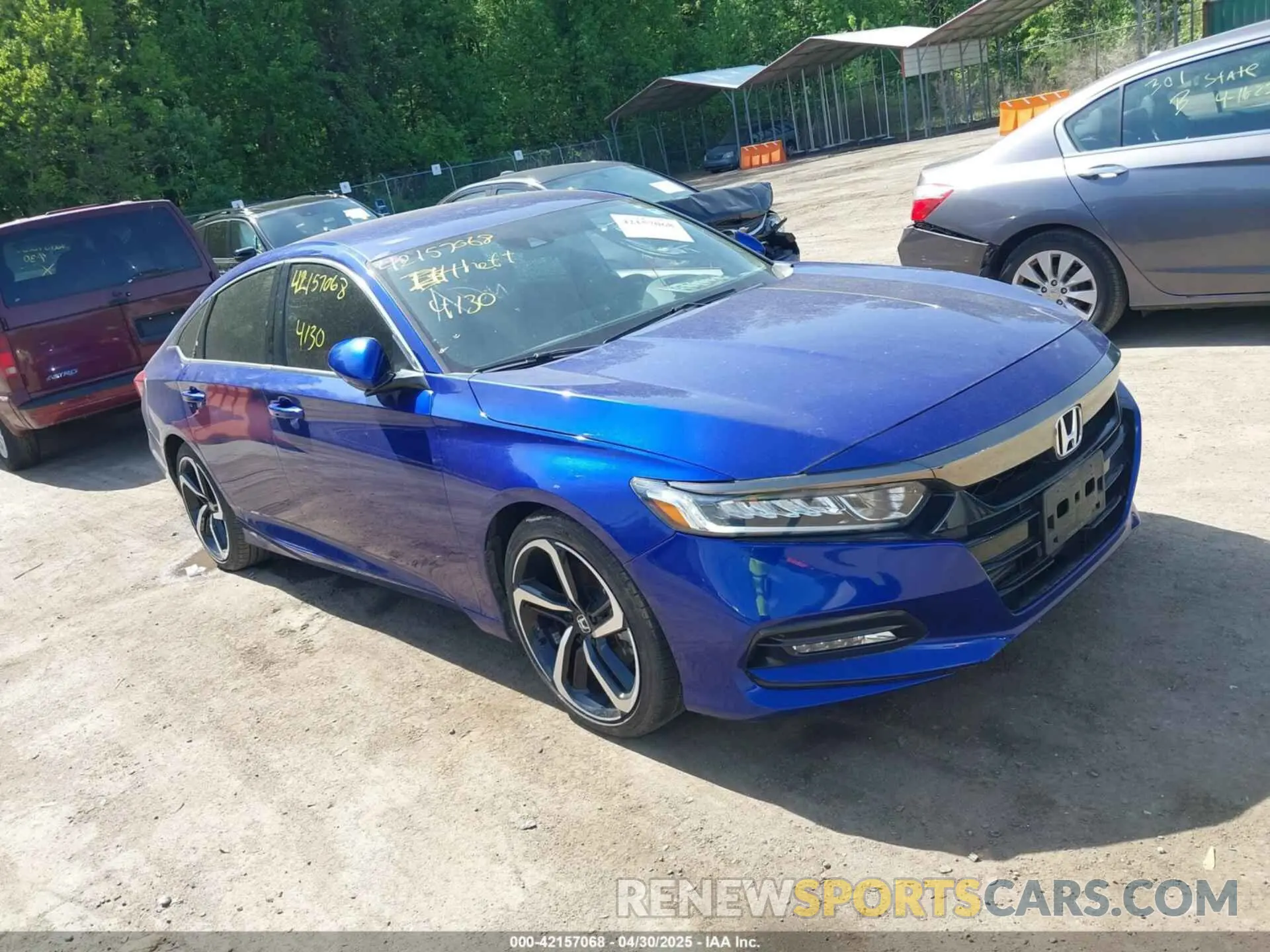 1 Фотография поврежденного автомобиля 1HGCV1F39KA153853 HONDA ACCORD 2019
