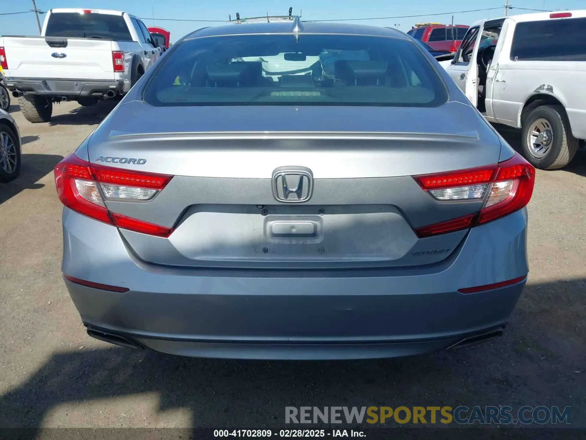 16 Фотография поврежденного автомобиля 1HGCV1F3XKA006554 HONDA ACCORD 2019