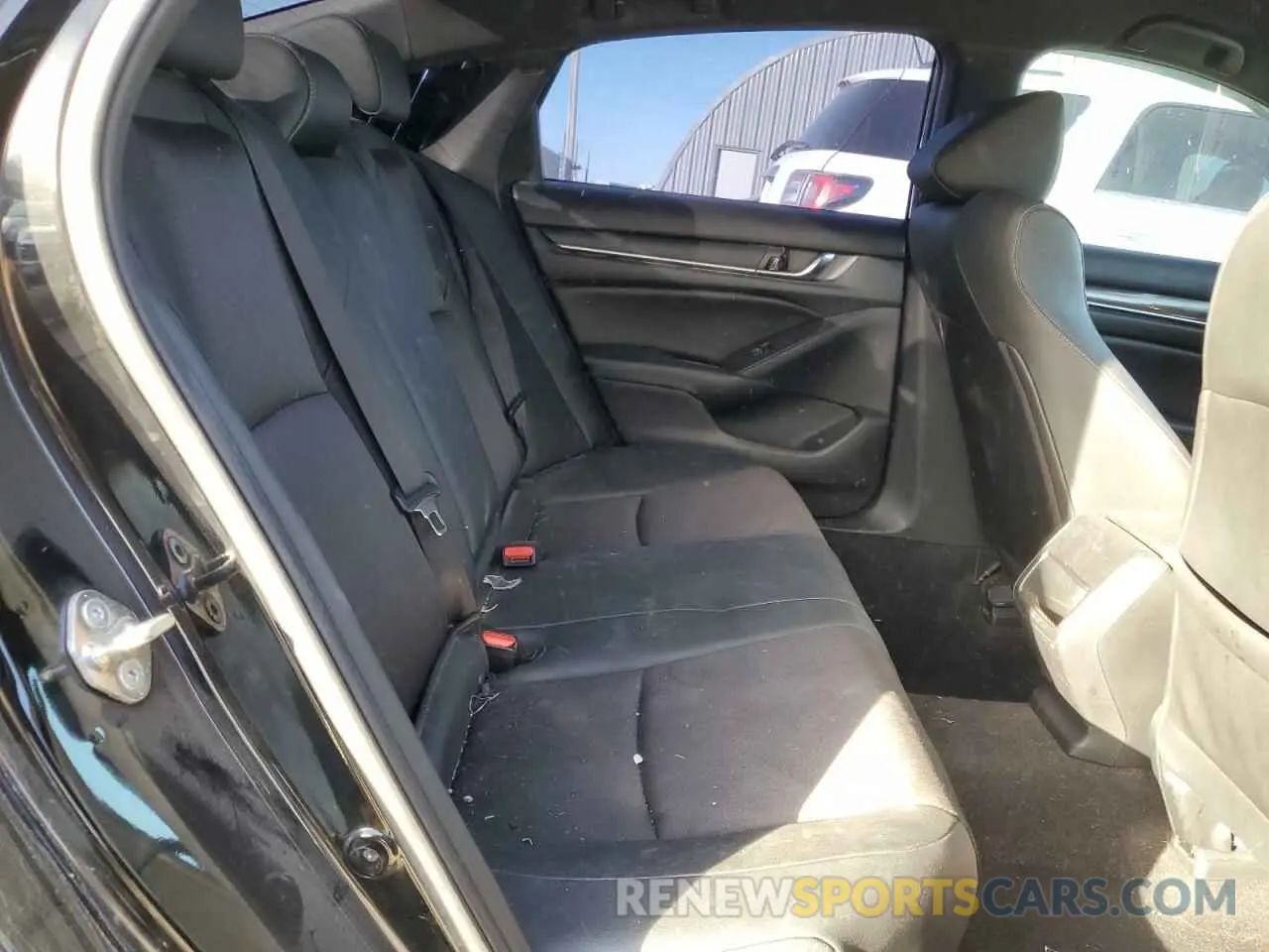 10 Фотография поврежденного автомобиля 1HGCV1F3XKA010037 HONDA ACCORD 2019