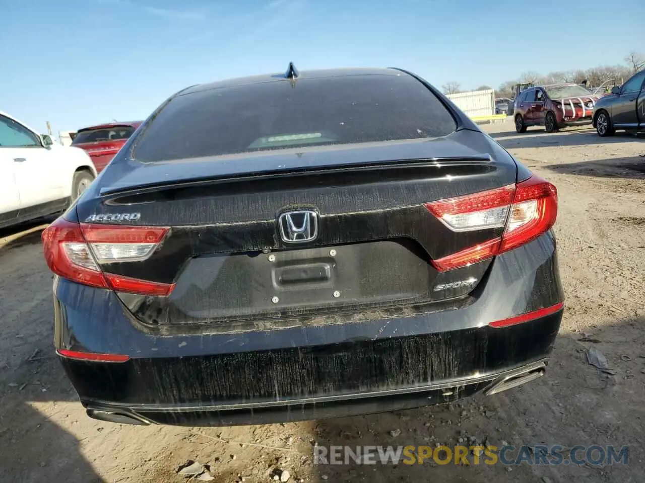 6 Фотография поврежденного автомобиля 1HGCV1F3XKA010037 HONDA ACCORD 2019