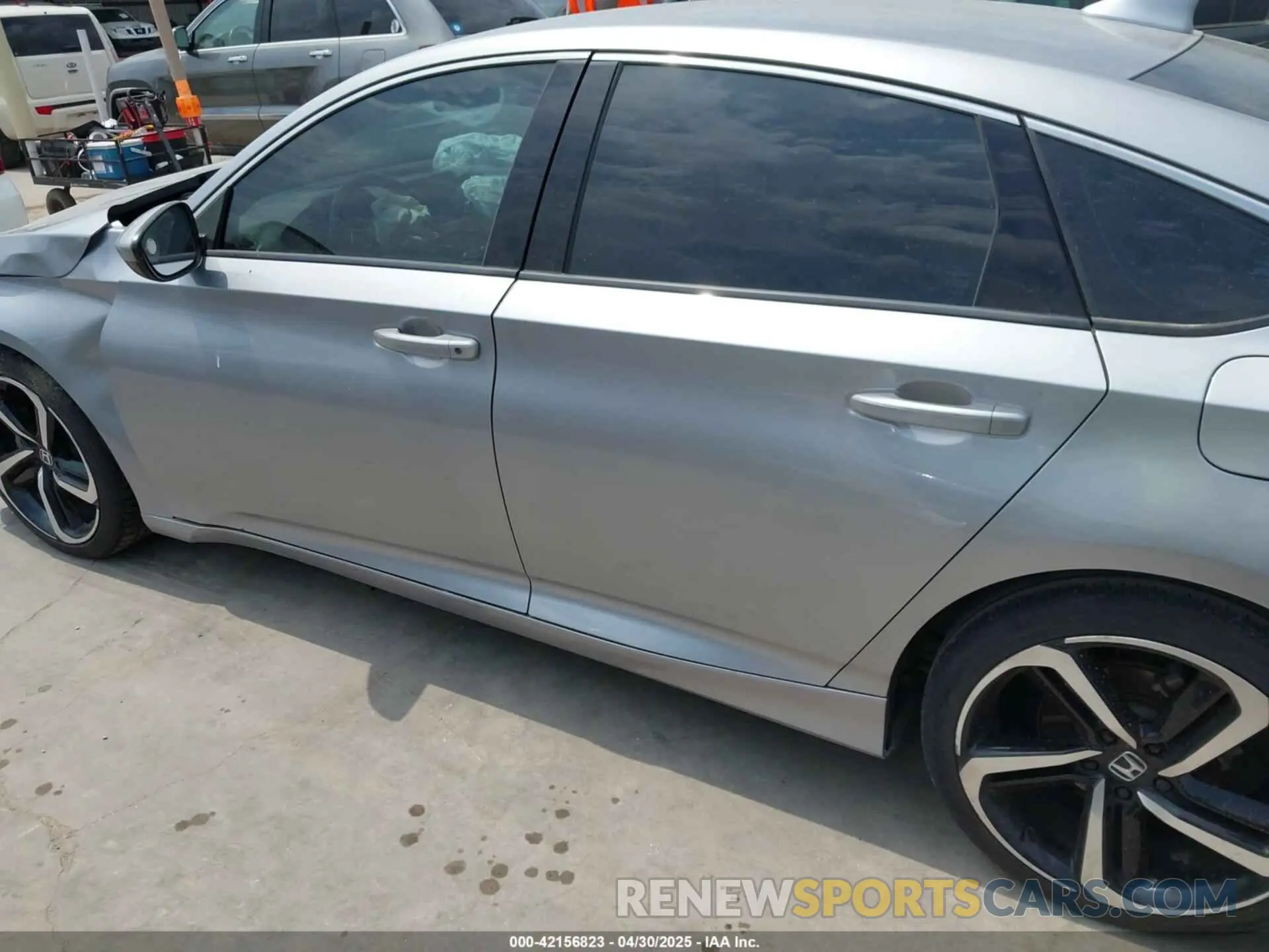 15 Фотография поврежденного автомобиля 1HGCV1F3XKA016565 HONDA ACCORD 2019