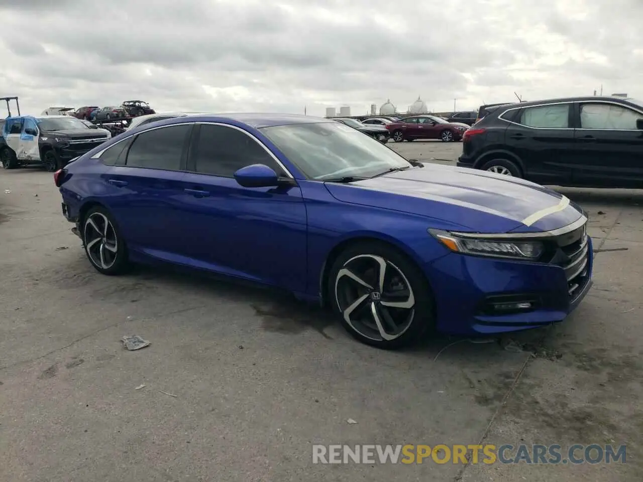 4 Фотография поврежденного автомобиля 1HGCV1F3XKA045967 HONDA ACCORD 2019