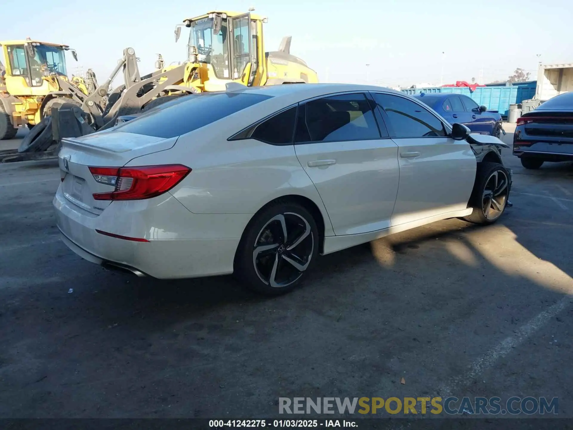 4 Фотография поврежденного автомобиля 1HGCV1F3XKA142599 HONDA ACCORD 2019