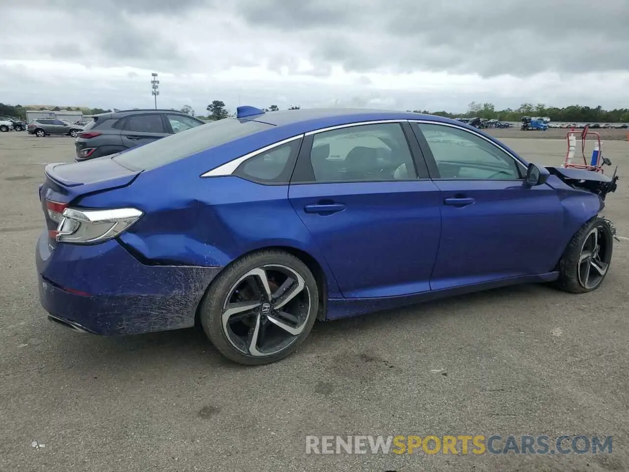 3 Photograph of a damaged car 1HGCV1F3XKA153764 HONDA ACCORD 2019