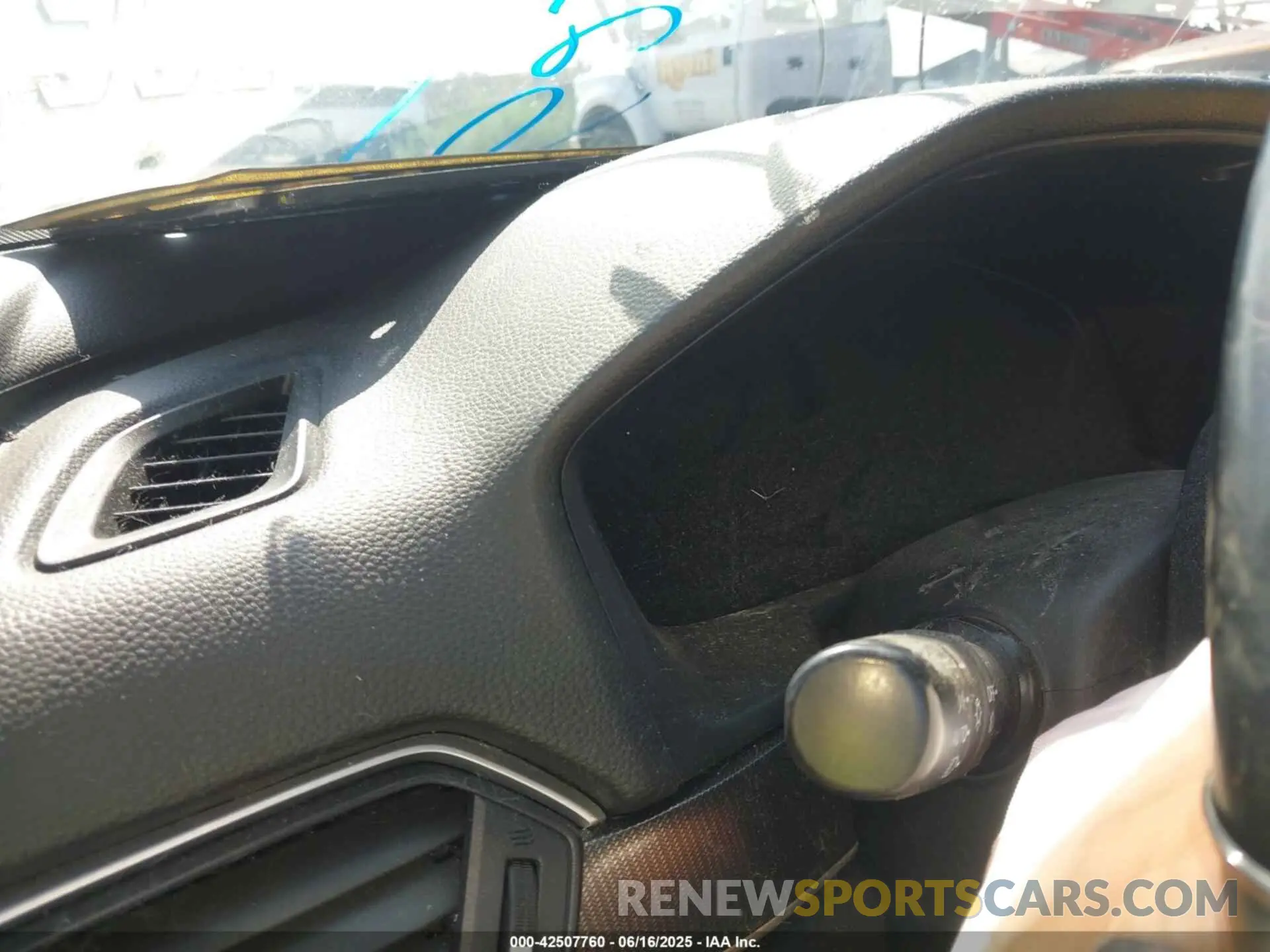 7 Фотография поврежденного автомобиля 1HGCV1F3XKA176235 HONDA ACCORD 2019