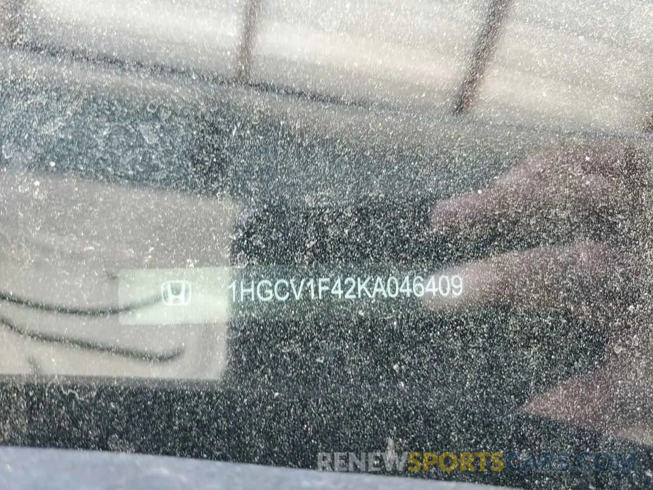 12 Photograph of a damaged car 1HGCV1F42KA046409 HONDA ACCORD 2019