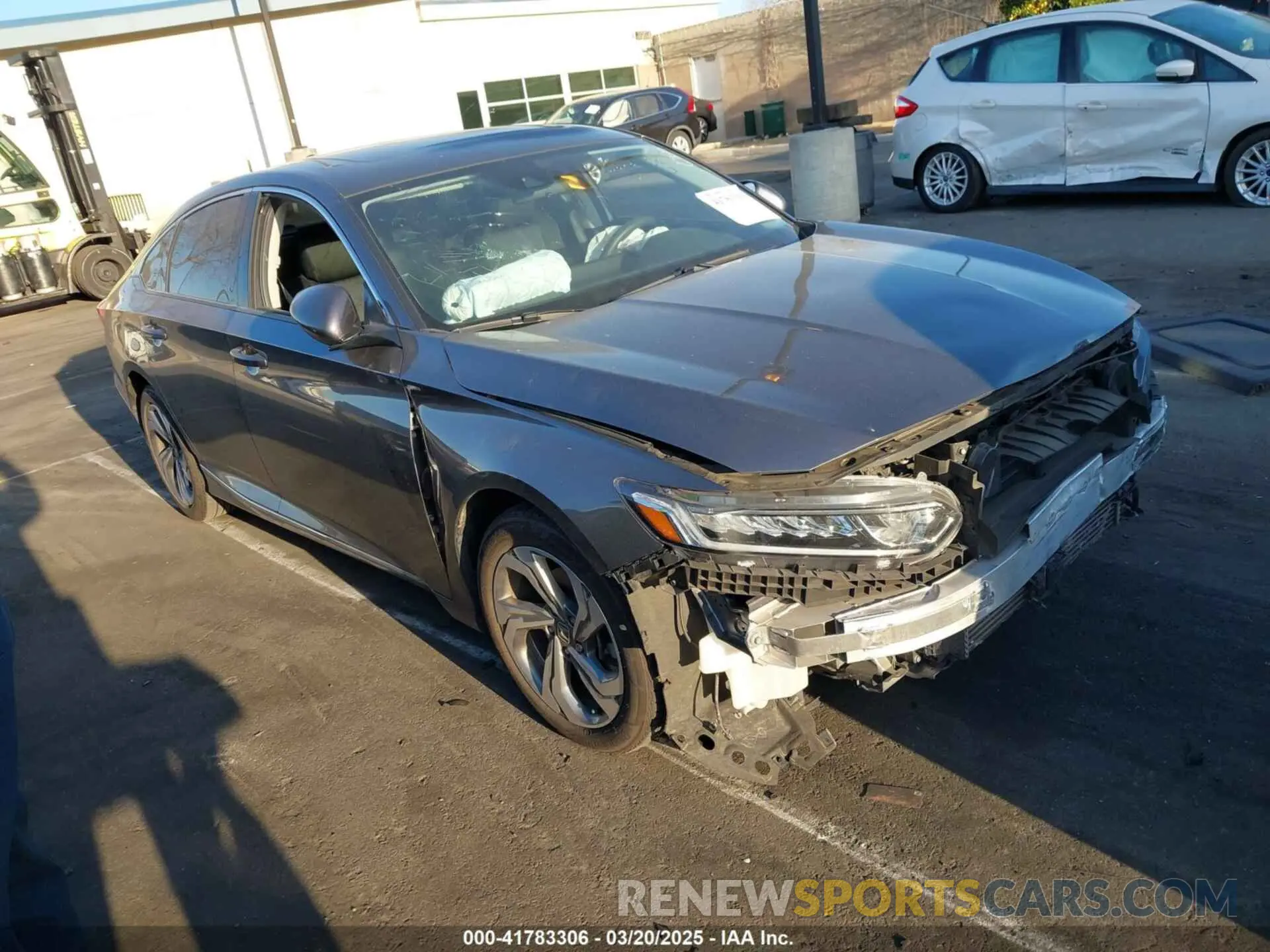1 Фотография поврежденного автомобиля 1HGCV1F42KA093293 HONDA ACCORD 2019