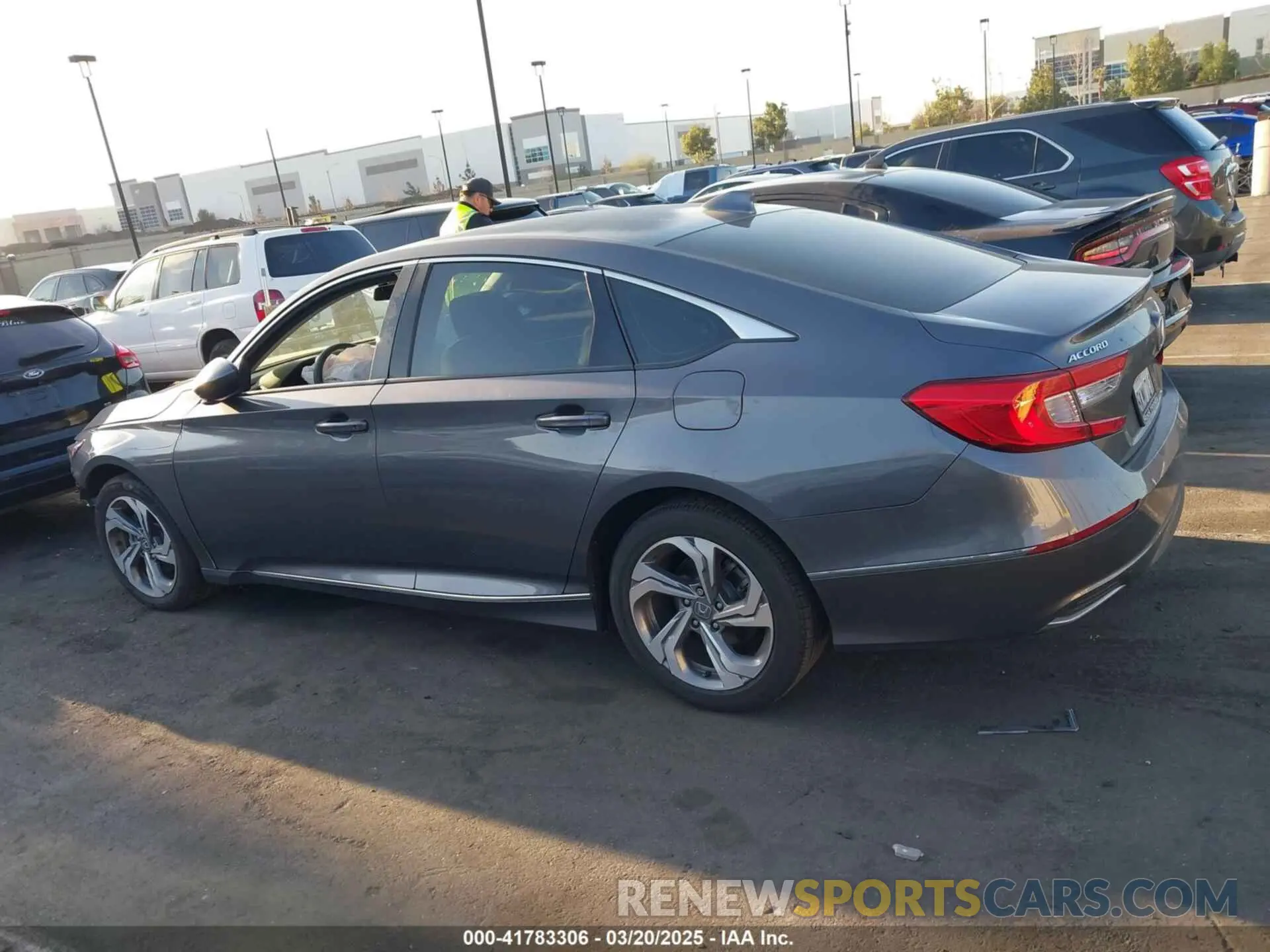15 Фотография поврежденного автомобиля 1HGCV1F42KA093293 HONDA ACCORD 2019