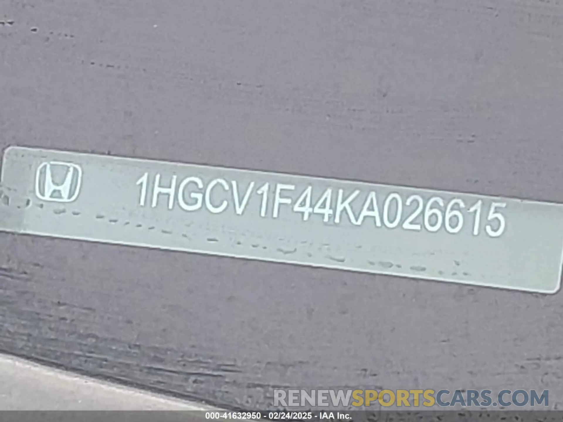 9 Фотография поврежденного автомобиля 1HGCV1F44KA026615 HONDA ACCORD 2019