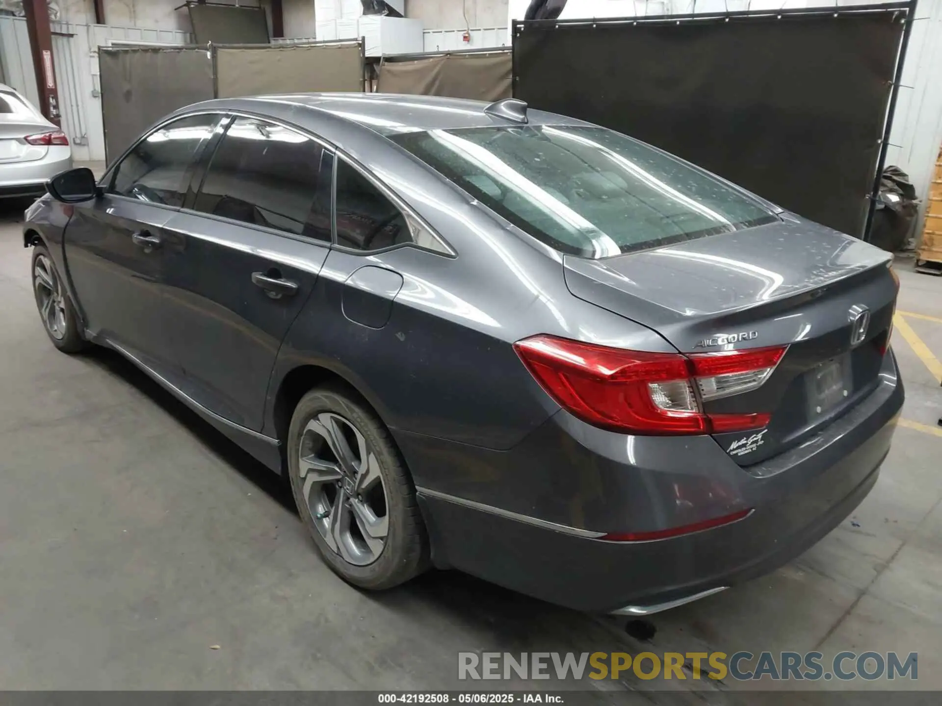 3 Photograph of a damaged car 1HGCV1F44KA150237 HONDA ACCORD 2019