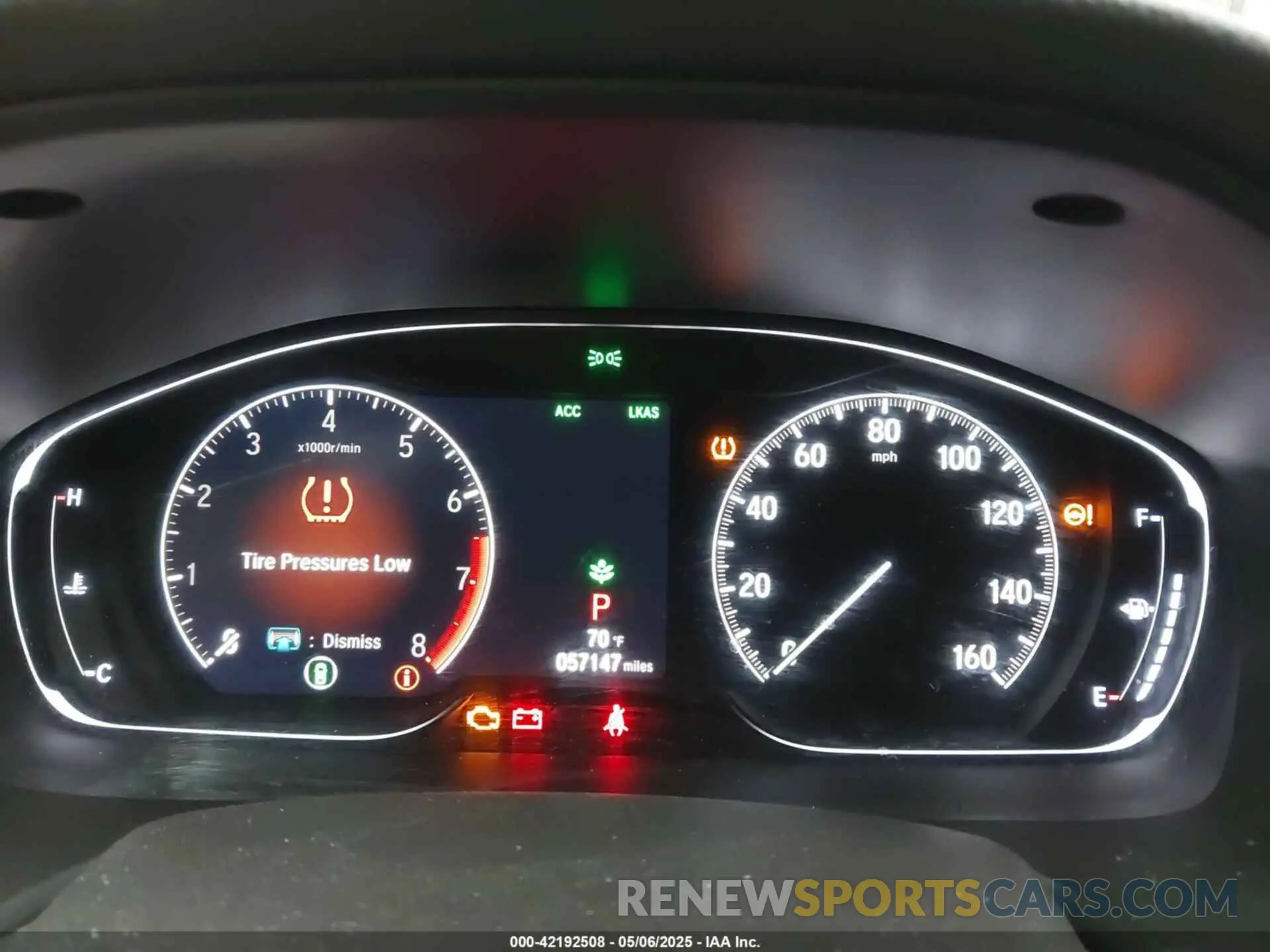 7 Photograph of a damaged car 1HGCV1F44KA150237 HONDA ACCORD 2019