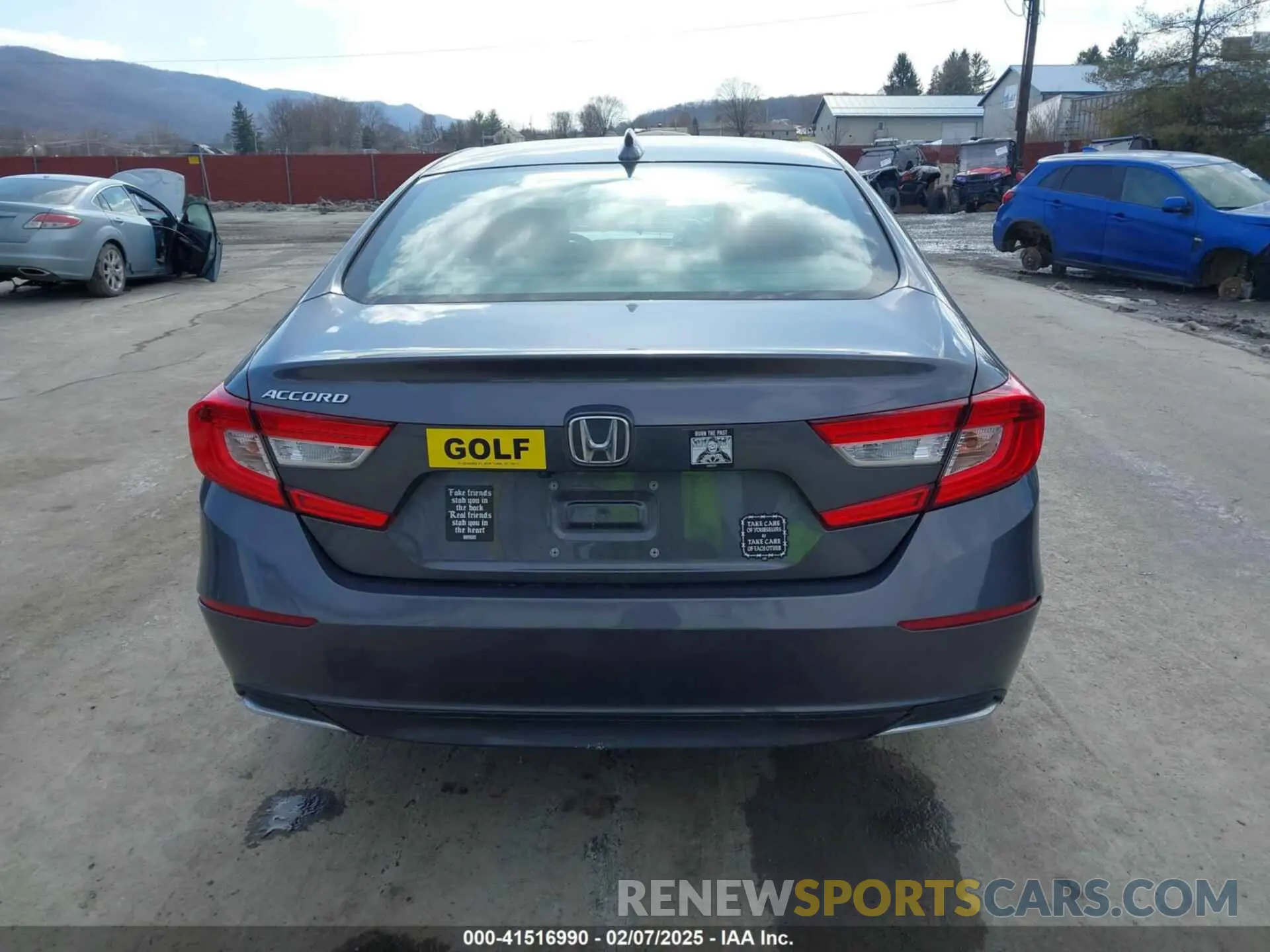 16 Photograph of a damaged car 1HGCV1F45KA072888 HONDA ACCORD 2019