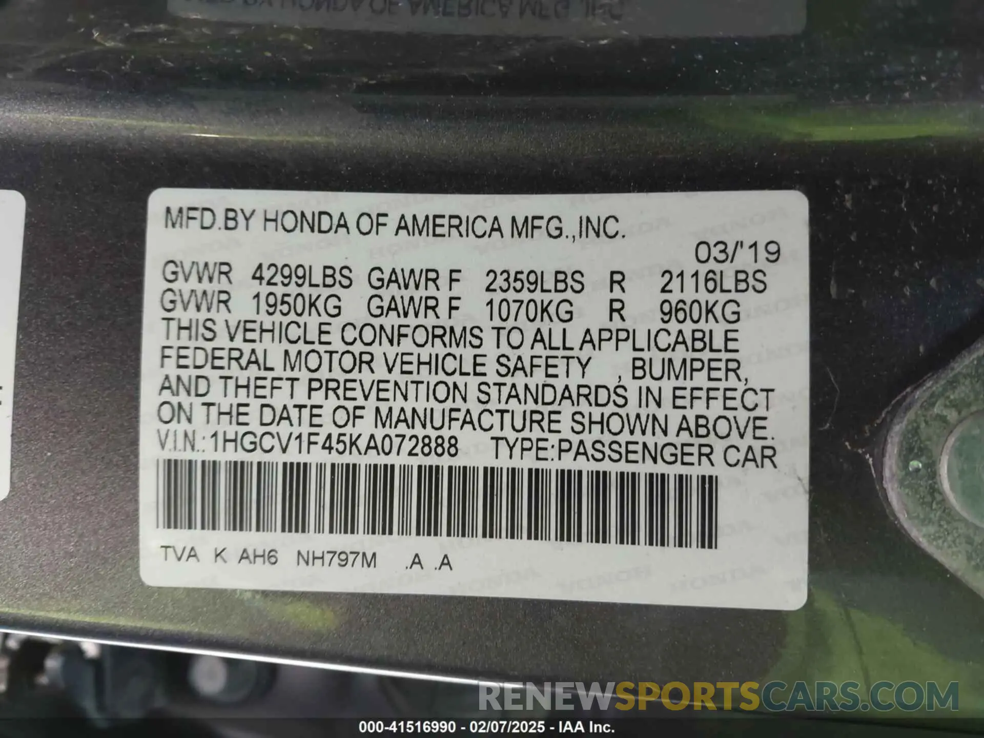 9 Photograph of a damaged car 1HGCV1F45KA072888 HONDA ACCORD 2019
