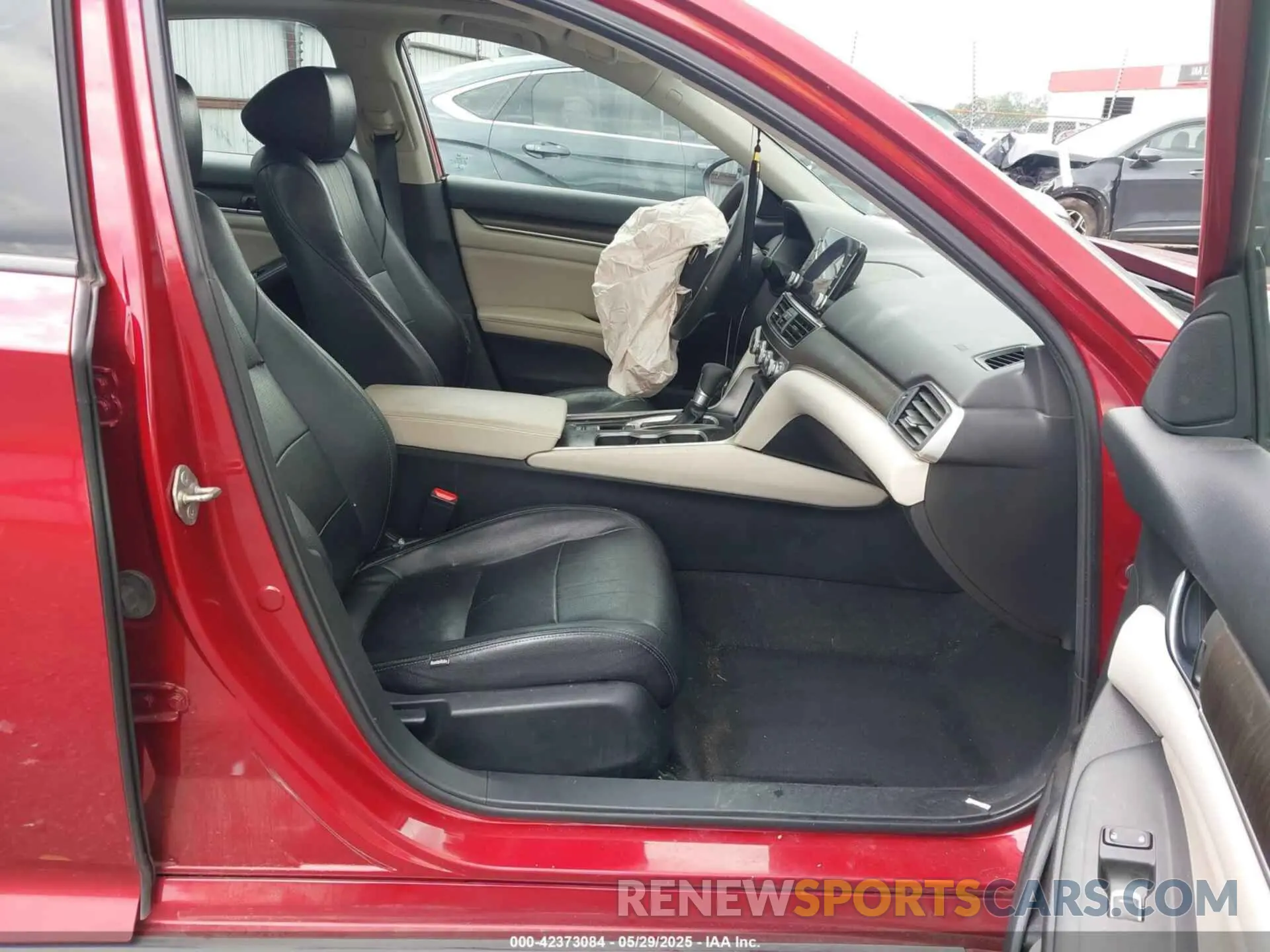 5 Фотография поврежденного автомобиля 1HGCV1F45KA092770 HONDA ACCORD 2019