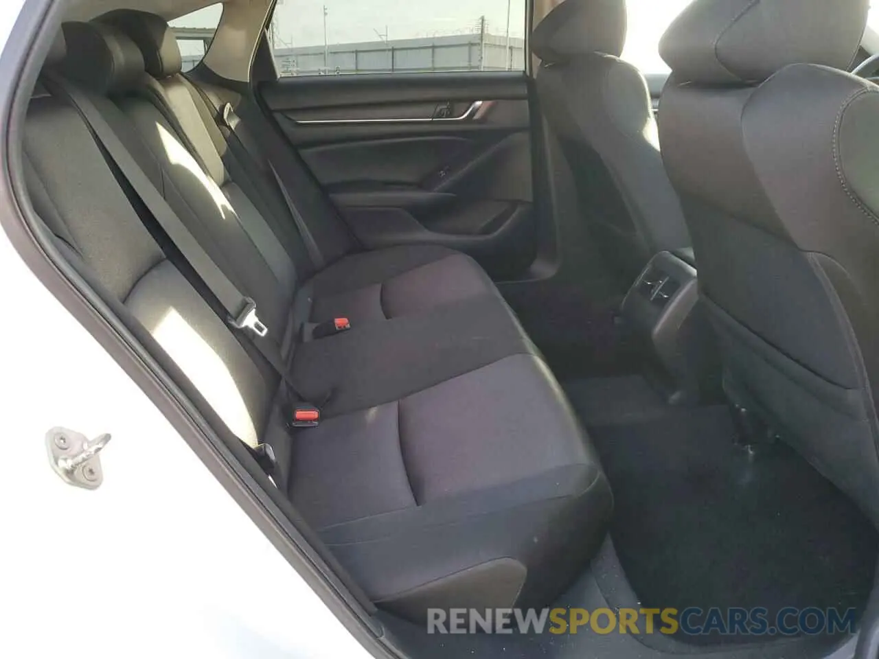 11 Photograph of a damaged car 1HGCV1F45KA139022 HONDA ACCORD 2019