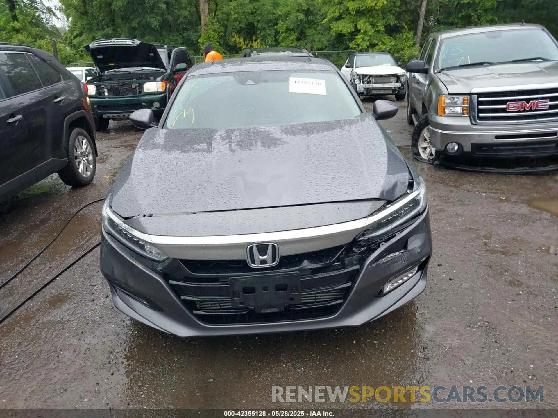 12 Фотография поврежденного автомобиля 1HGCV1F45KA165975 HONDA ACCORD 2019