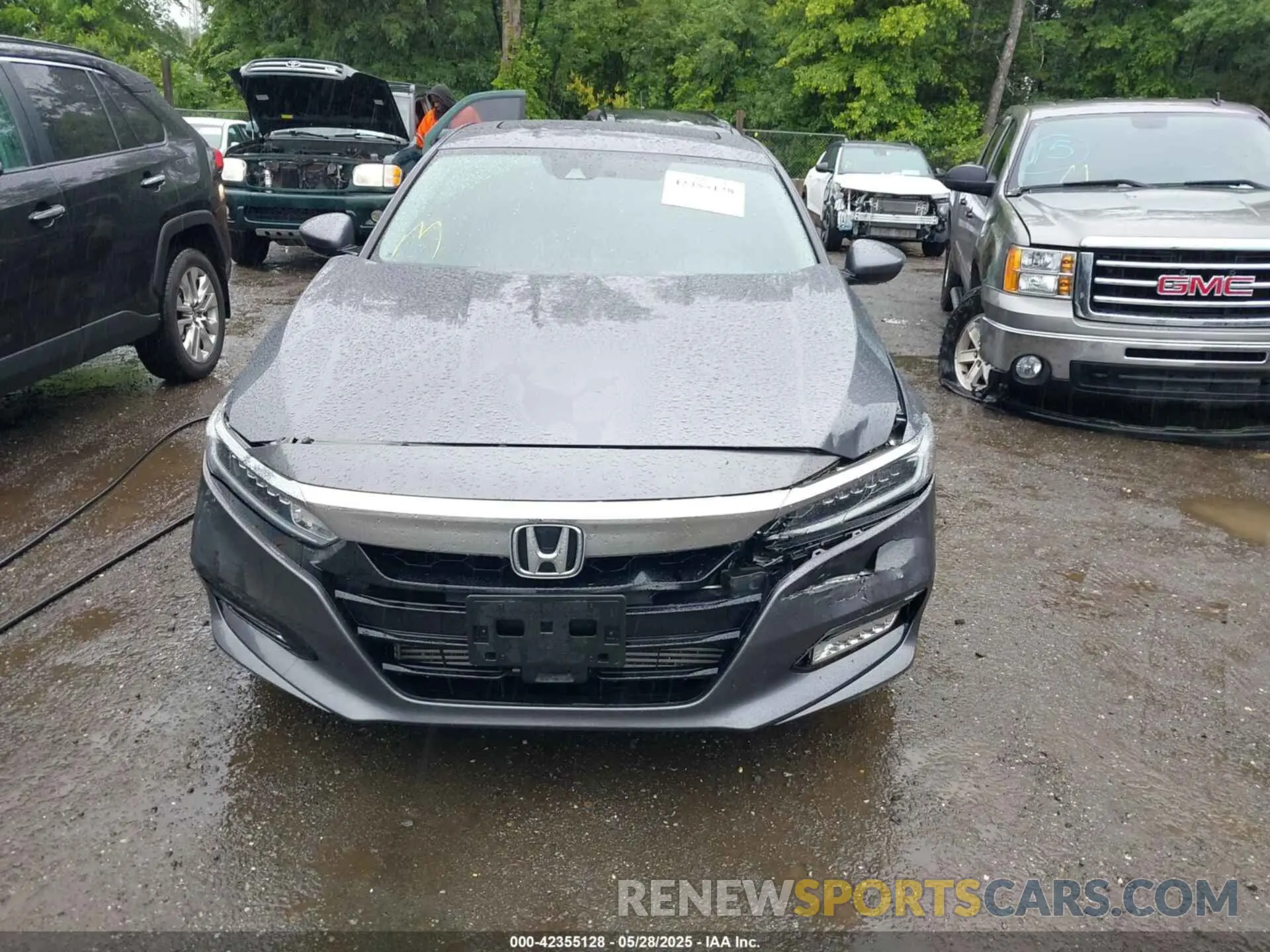 6 Фотография поврежденного автомобиля 1HGCV1F45KA165975 HONDA ACCORD 2019