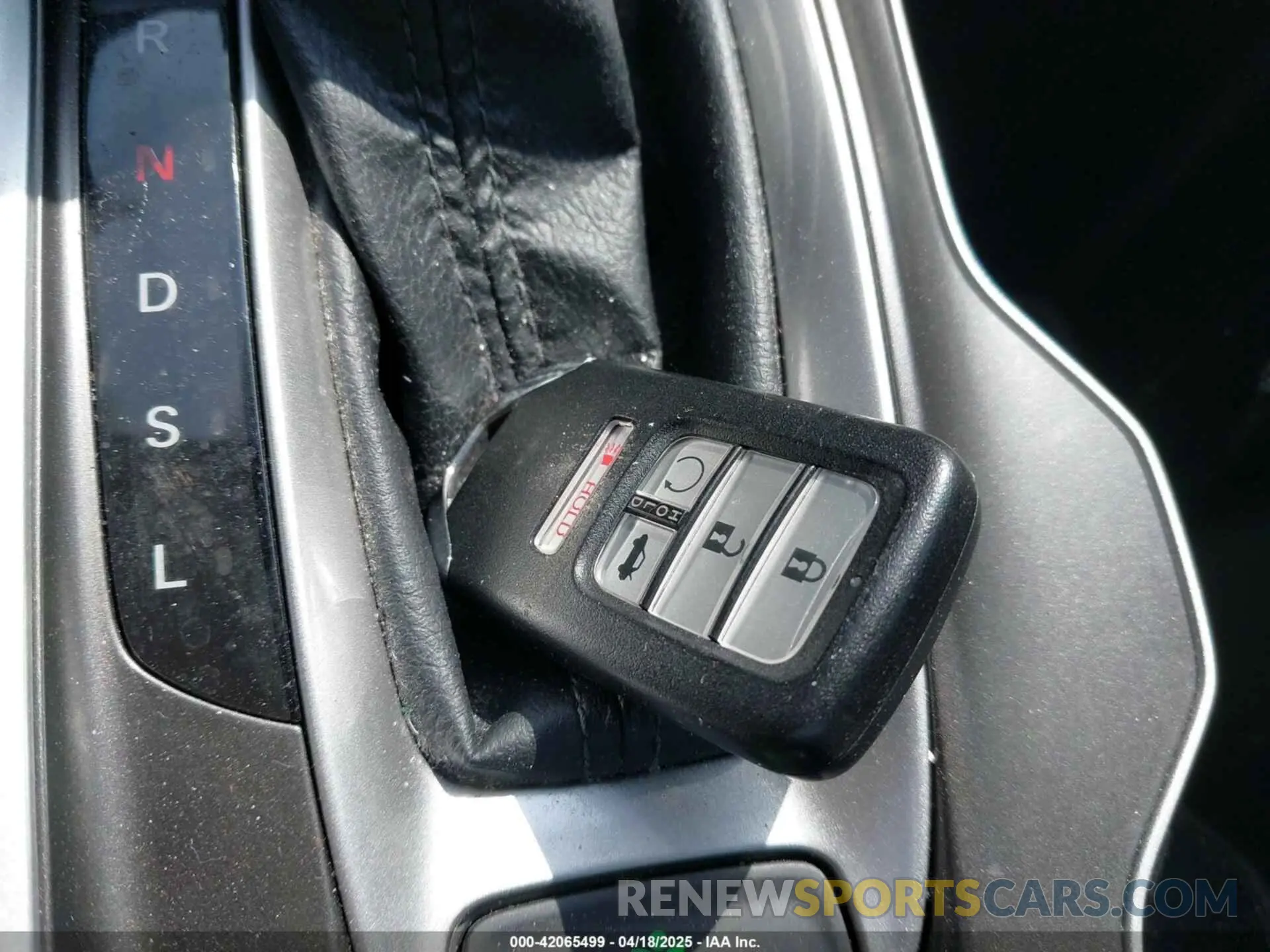 11 Фотография поврежденного автомобиля 1HGCV1F47KA133206 HONDA ACCORD 2019