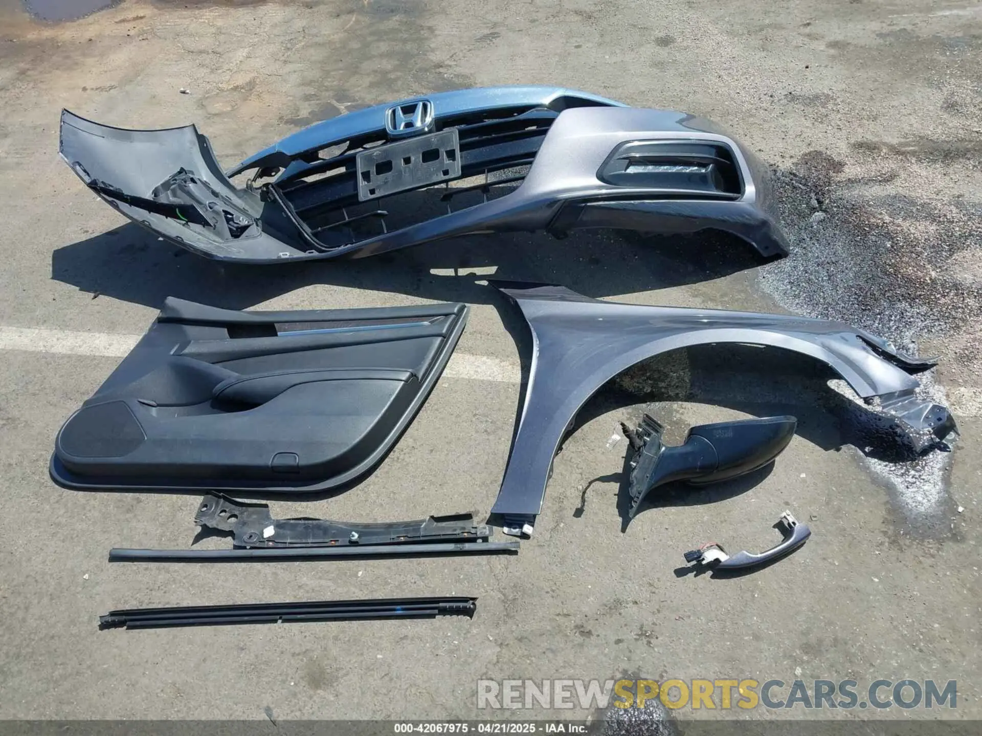 12 Фотография поврежденного автомобиля 1HGCV1F50KA078204 HONDA ACCORD 2019