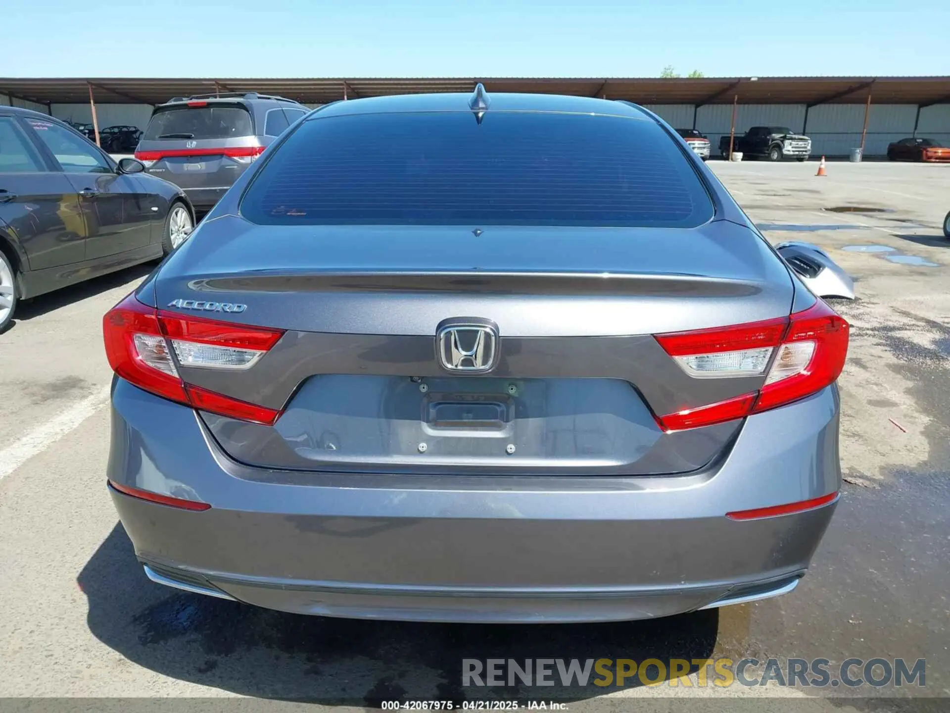 17 Фотография поврежденного автомобиля 1HGCV1F50KA078204 HONDA ACCORD 2019