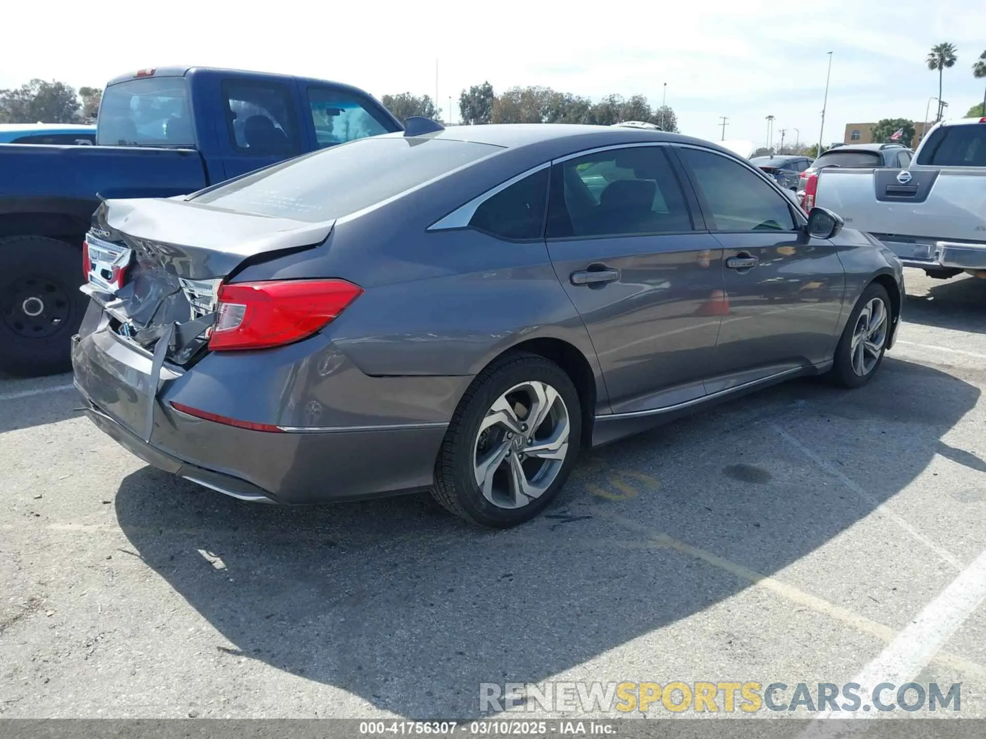 4 Фотография поврежденного автомобиля 1HGCV1F50KA120967 HONDA ACCORD 2019