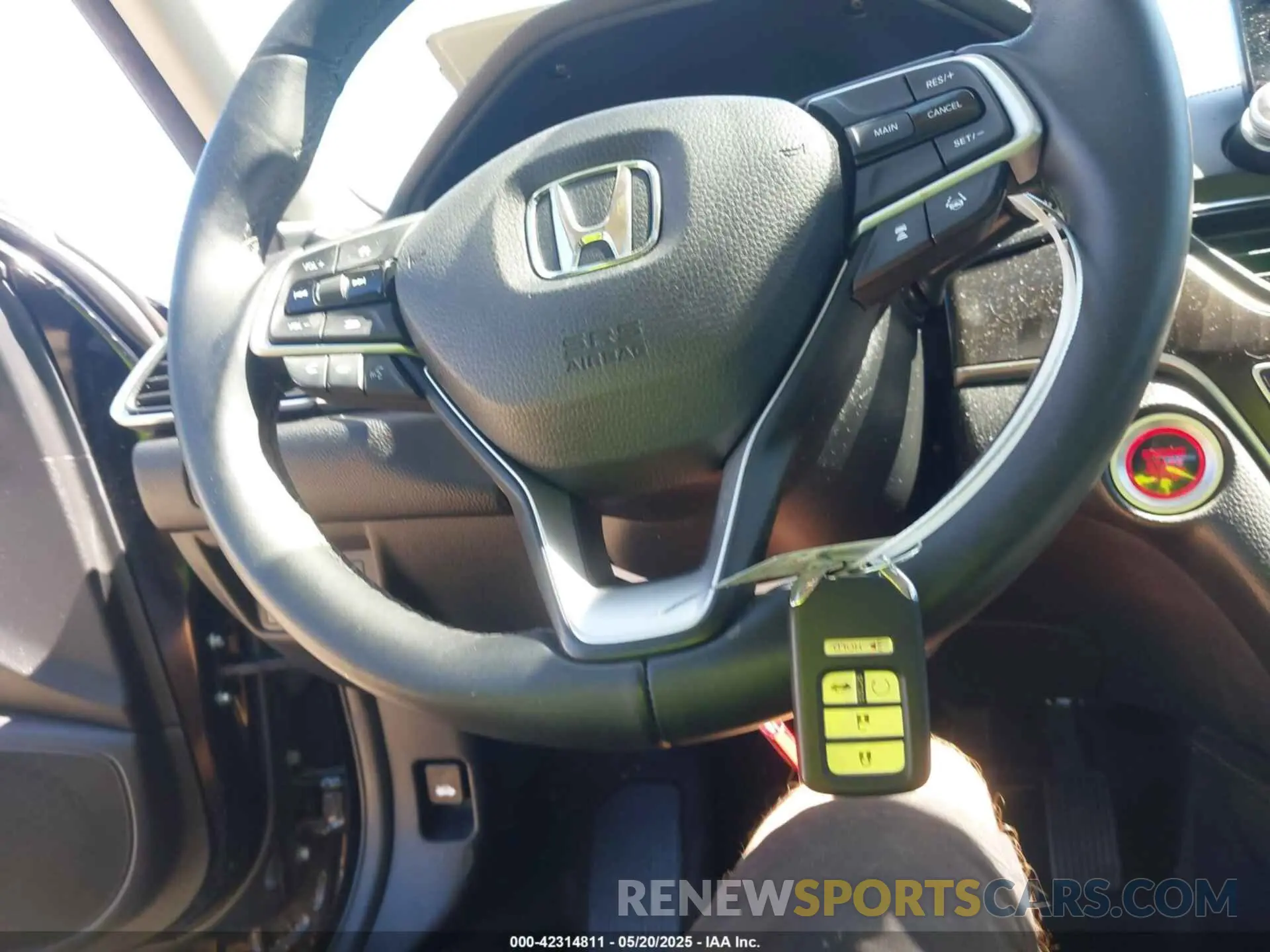 11 Photograph of a damaged car 1HGCV1F50KA128387 HONDA ACCORD 2019