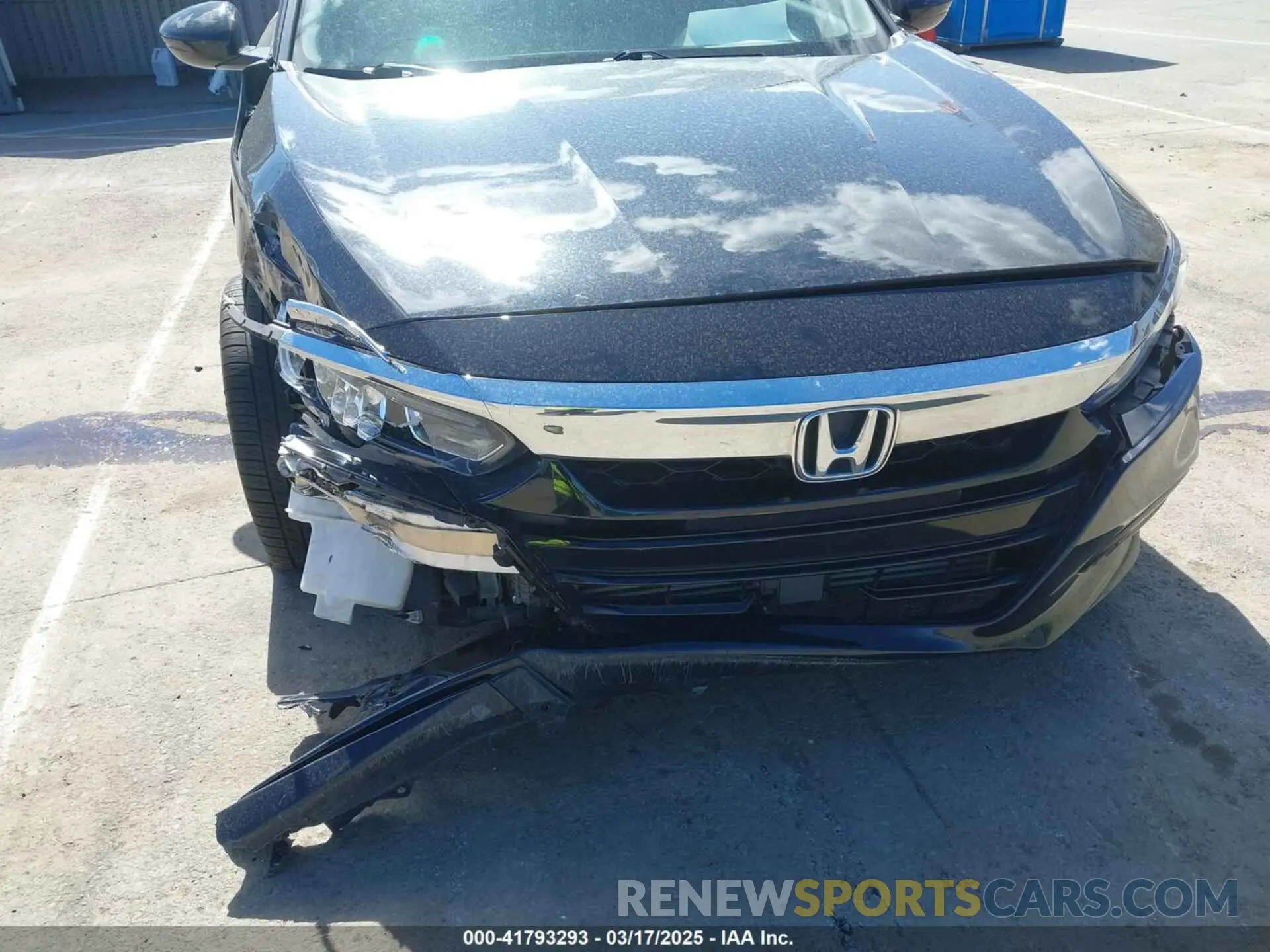 18 Фотография поврежденного автомобиля 1HGCV1F51KA087266 HONDA ACCORD 2019