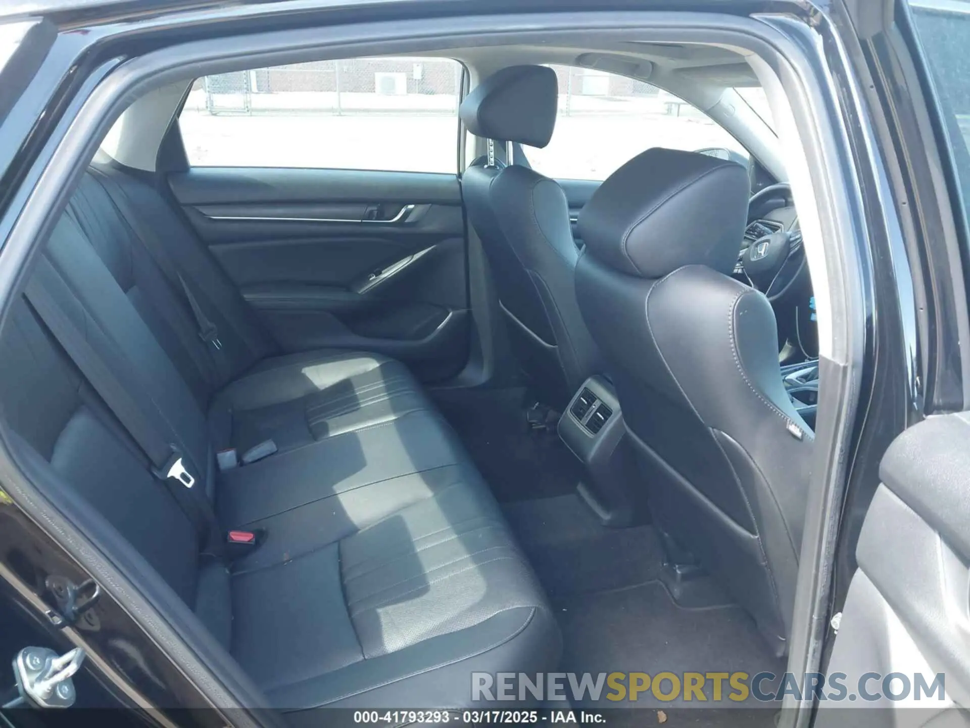 8 Фотография поврежденного автомобиля 1HGCV1F51KA087266 HONDA ACCORD 2019