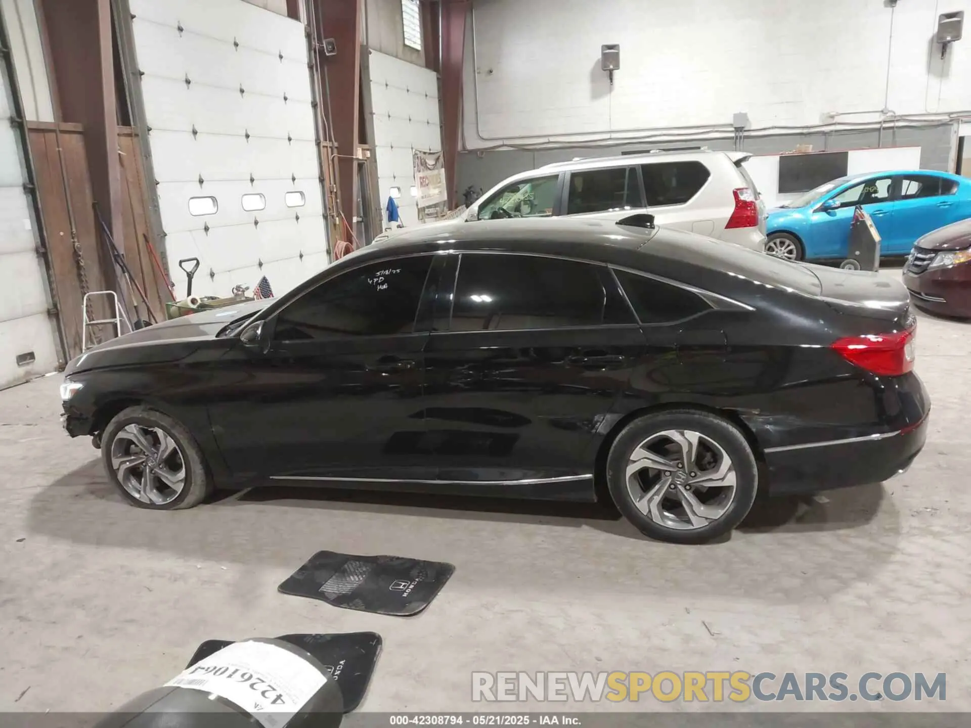14 Photograph of a damaged car 1HGCV1F51KA112487 HONDA ACCORD 2019