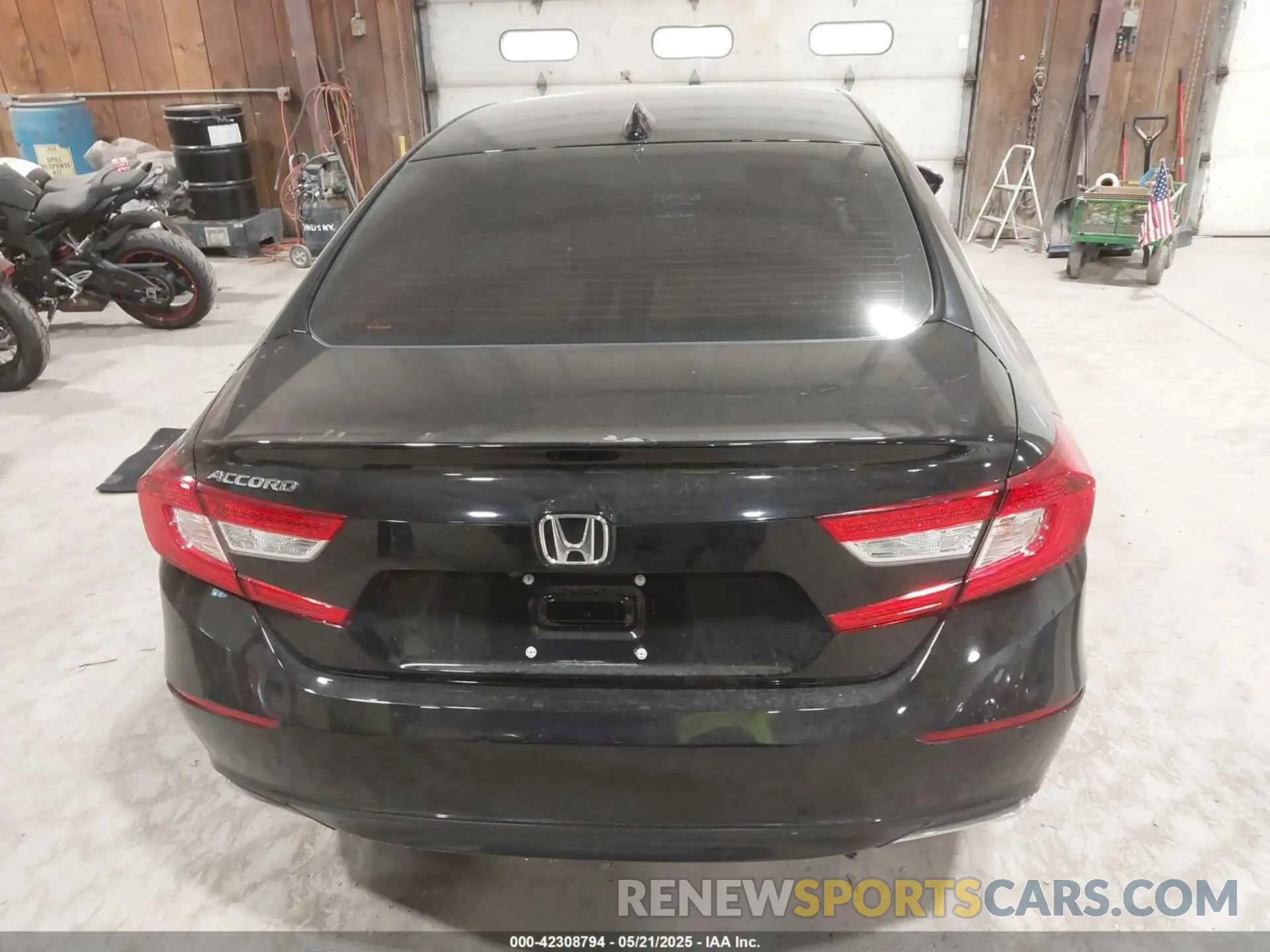 16 Photograph of a damaged car 1HGCV1F51KA112487 HONDA ACCORD 2019
