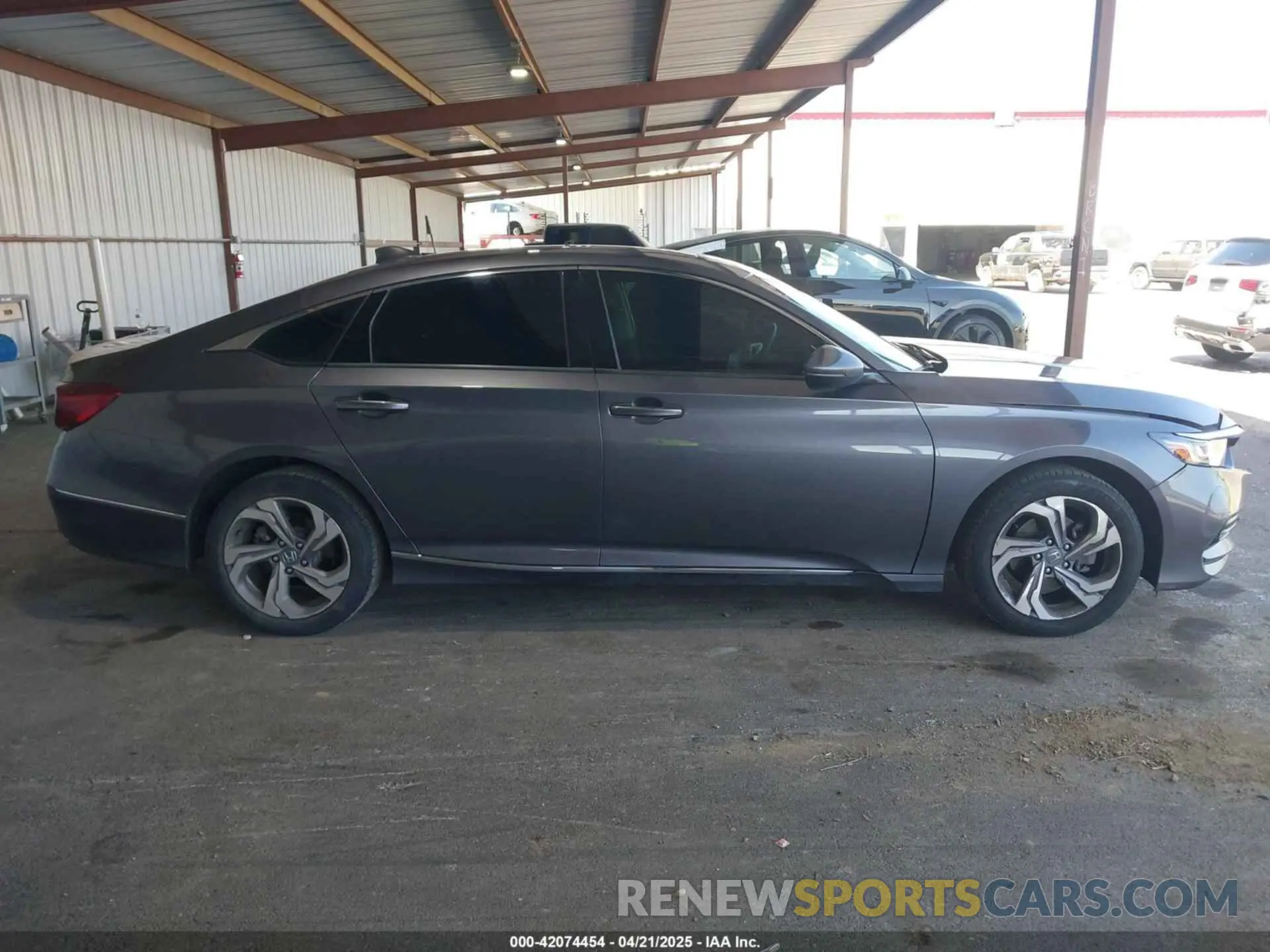 12 Photograph of a damaged car 1HGCV1F52KA038318 HONDA ACCORD 2019