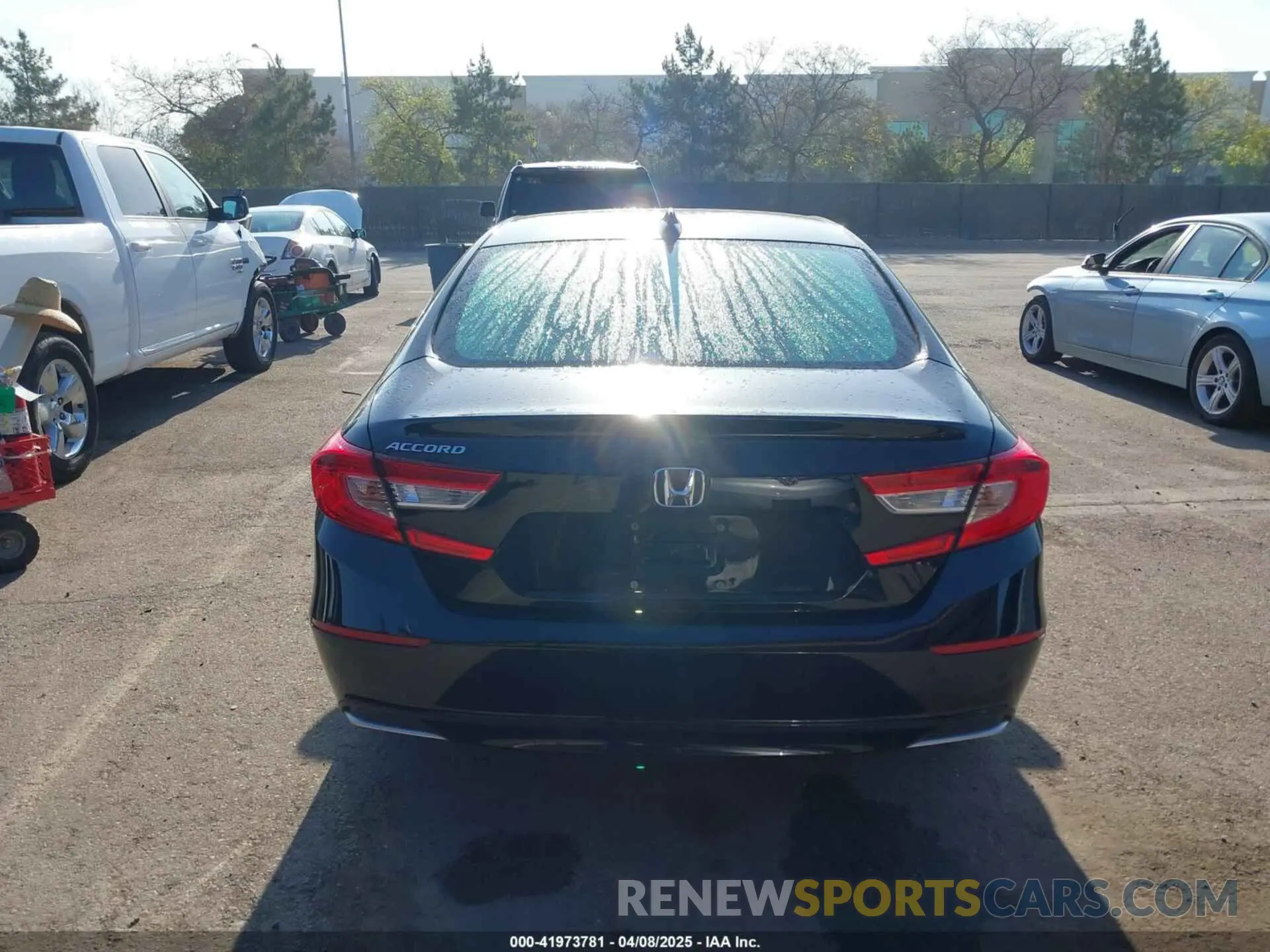 16 Фотография поврежденного автомобиля 1HGCV1F53KA002119 HONDA ACCORD 2019