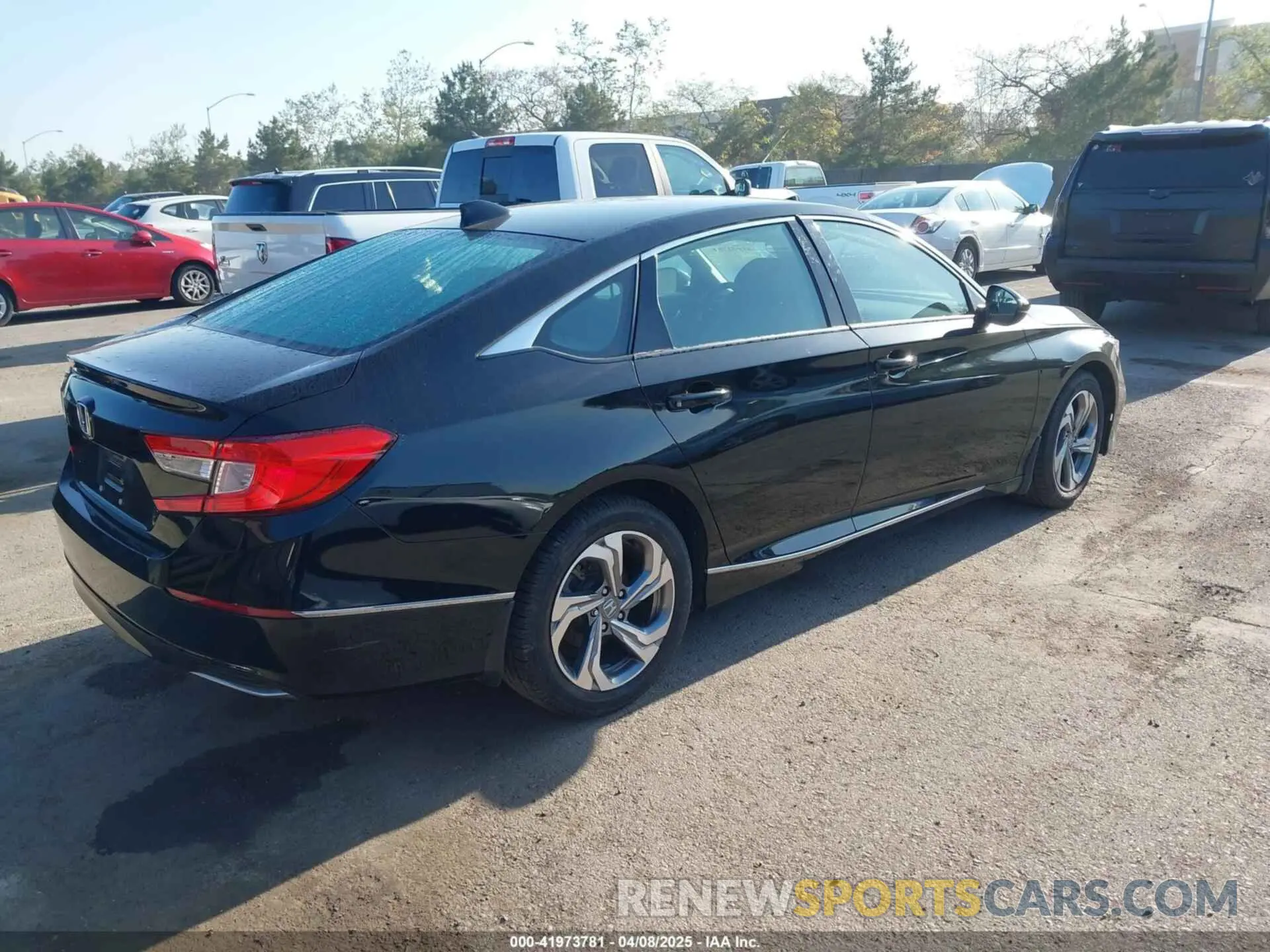 4 Фотография поврежденного автомобиля 1HGCV1F53KA002119 HONDA ACCORD 2019