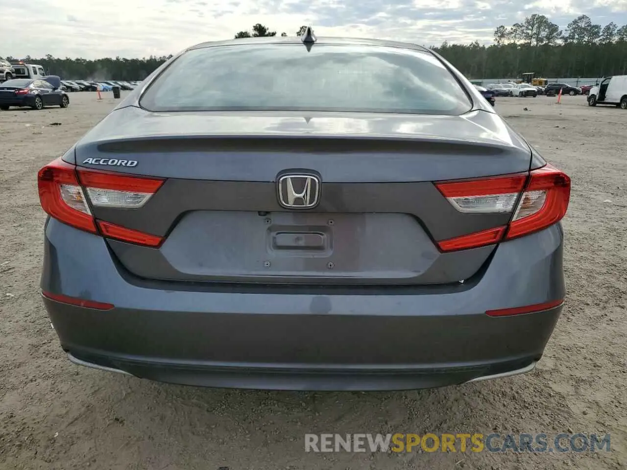 6 Photograph of a damaged car 1HGCV1F53KA018806 HONDA ACCORD 2019
