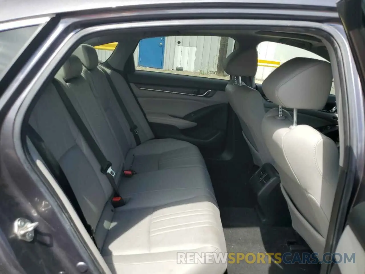 11 Photograph of a damaged car 1HGCV1F53KA050686 HONDA ACCORD 2019