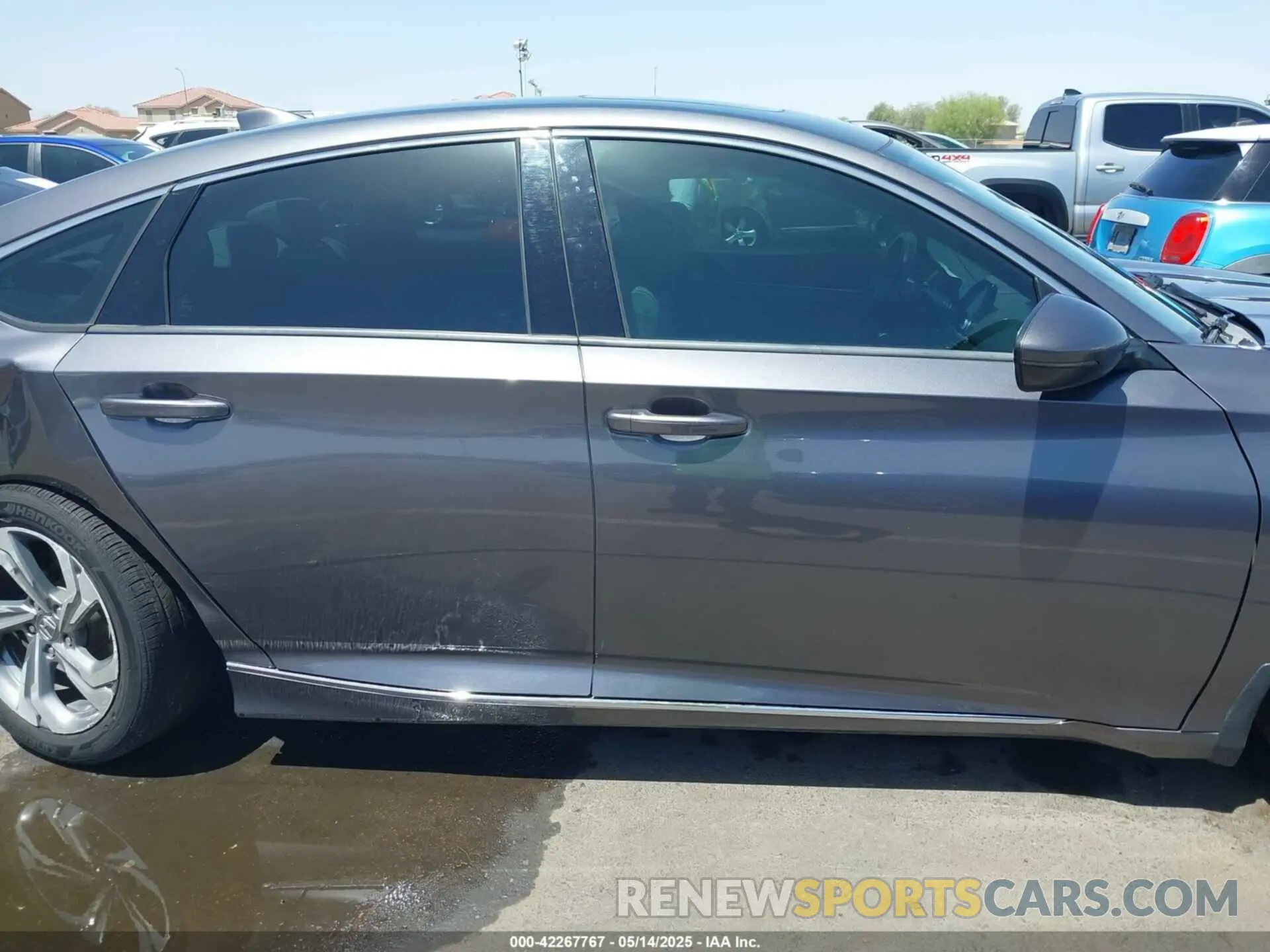 13 Фотография поврежденного автомобиля 1HGCV1F55KA041410 HONDA ACCORD 2019
