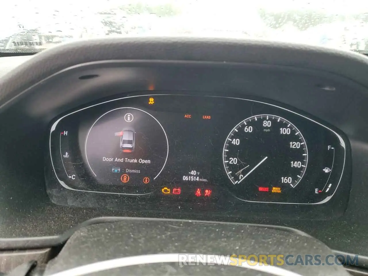 9 Photograph of a damaged car 1HGCV1F55KA098027 HONDA ACCORD 2019