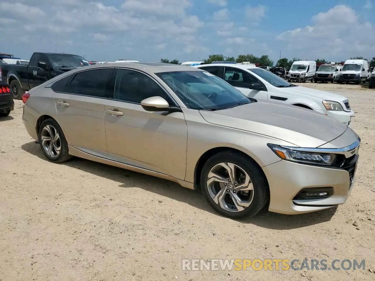 4 Фотография поврежденного автомобиля 1HGCV1F55KA110242 HONDA ACCORD 2019