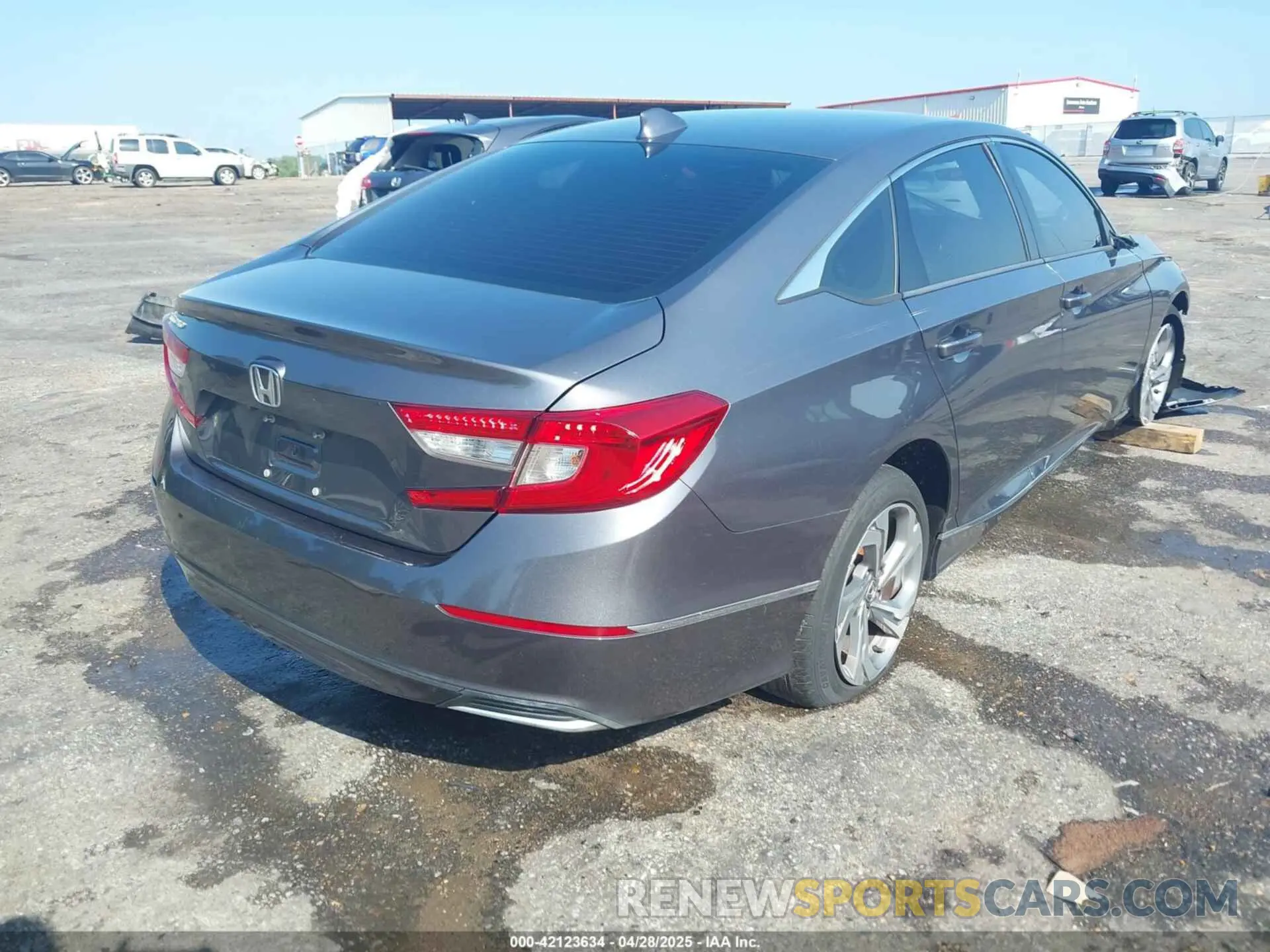 4 Photograph of a damaged car 1HGCV1F57KA014581 HONDA ACCORD 2019
