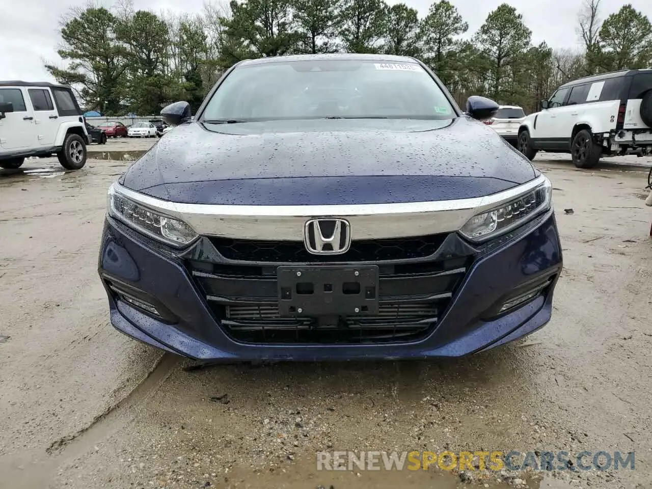 5 Фотография поврежденного автомобиля 1HGCV1F58KA108873 HONDA ACCORD 2019