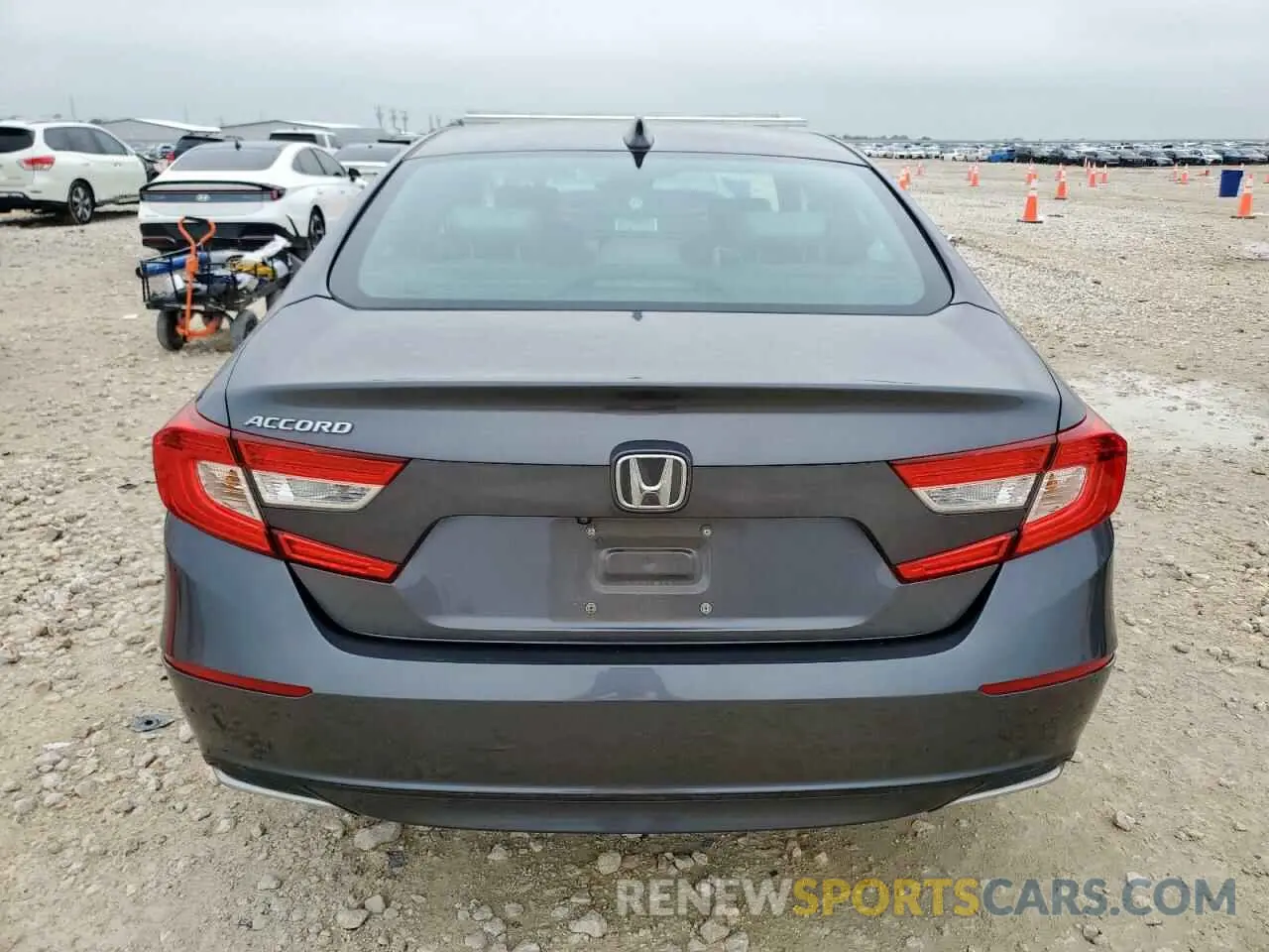 6 Photograph of a damaged car 1HGCV1F59KA018826 HONDA ACCORD 2019