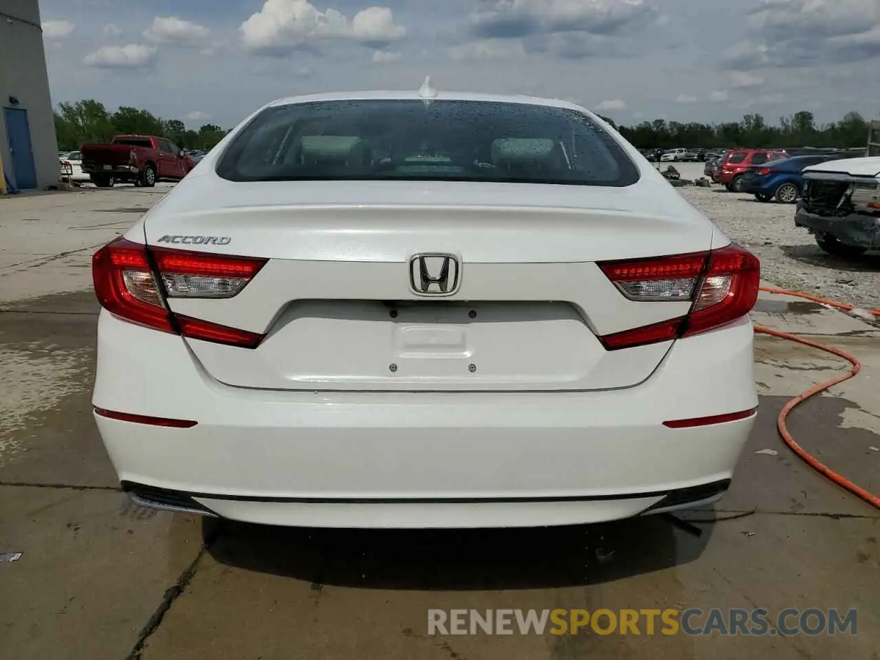 6 Photograph of a damaged car 1HGCV1F59KA073194 HONDA ACCORD 2019