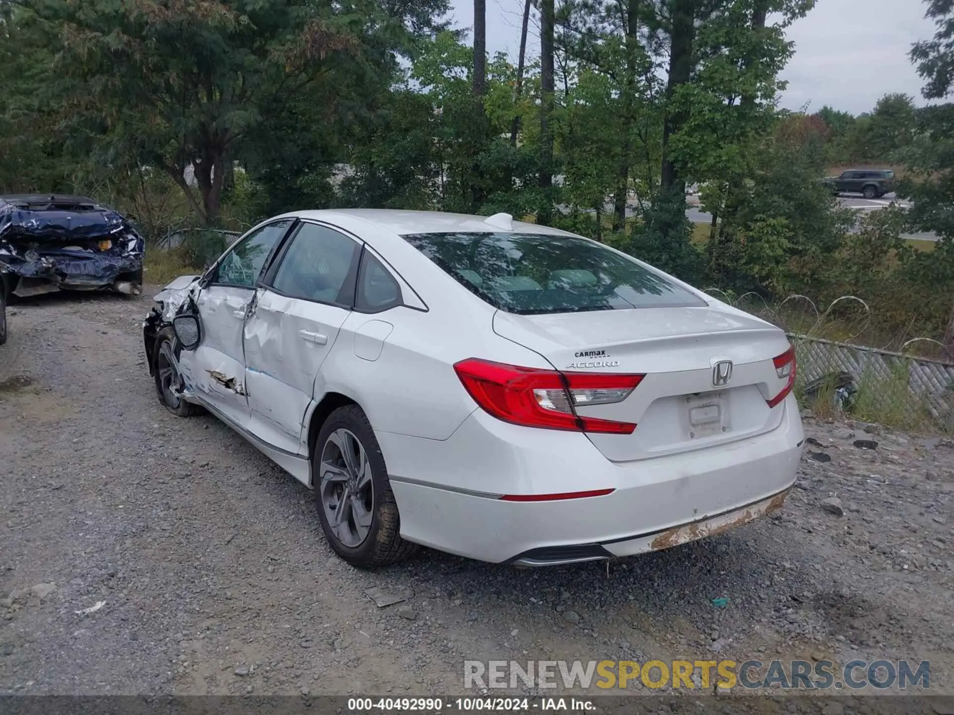 3 Photograph of a damaged car 1HGCV1F59KA163512 HONDA ACCORD 2019