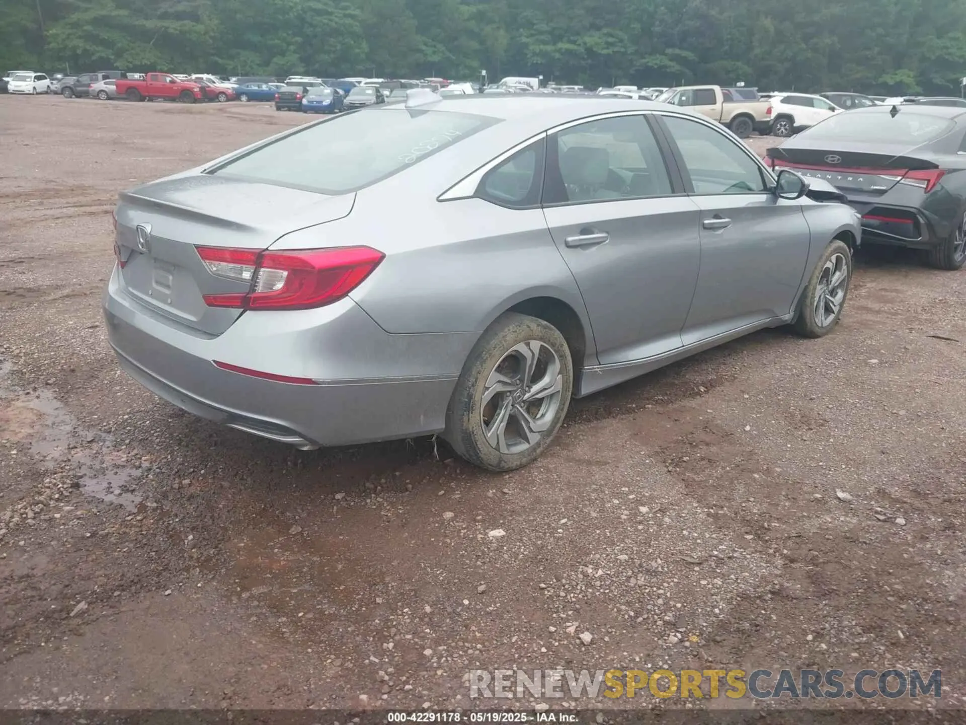 4 Photograph of a damaged car 1HGCV1F5XKA074953 HONDA ACCORD 2019