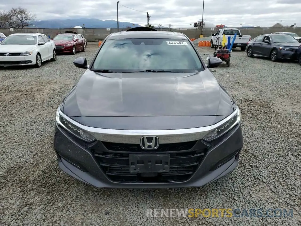 5 Фотография поврежденного автомобиля 1HGCV1F5XKA143298 HONDA ACCORD 2019