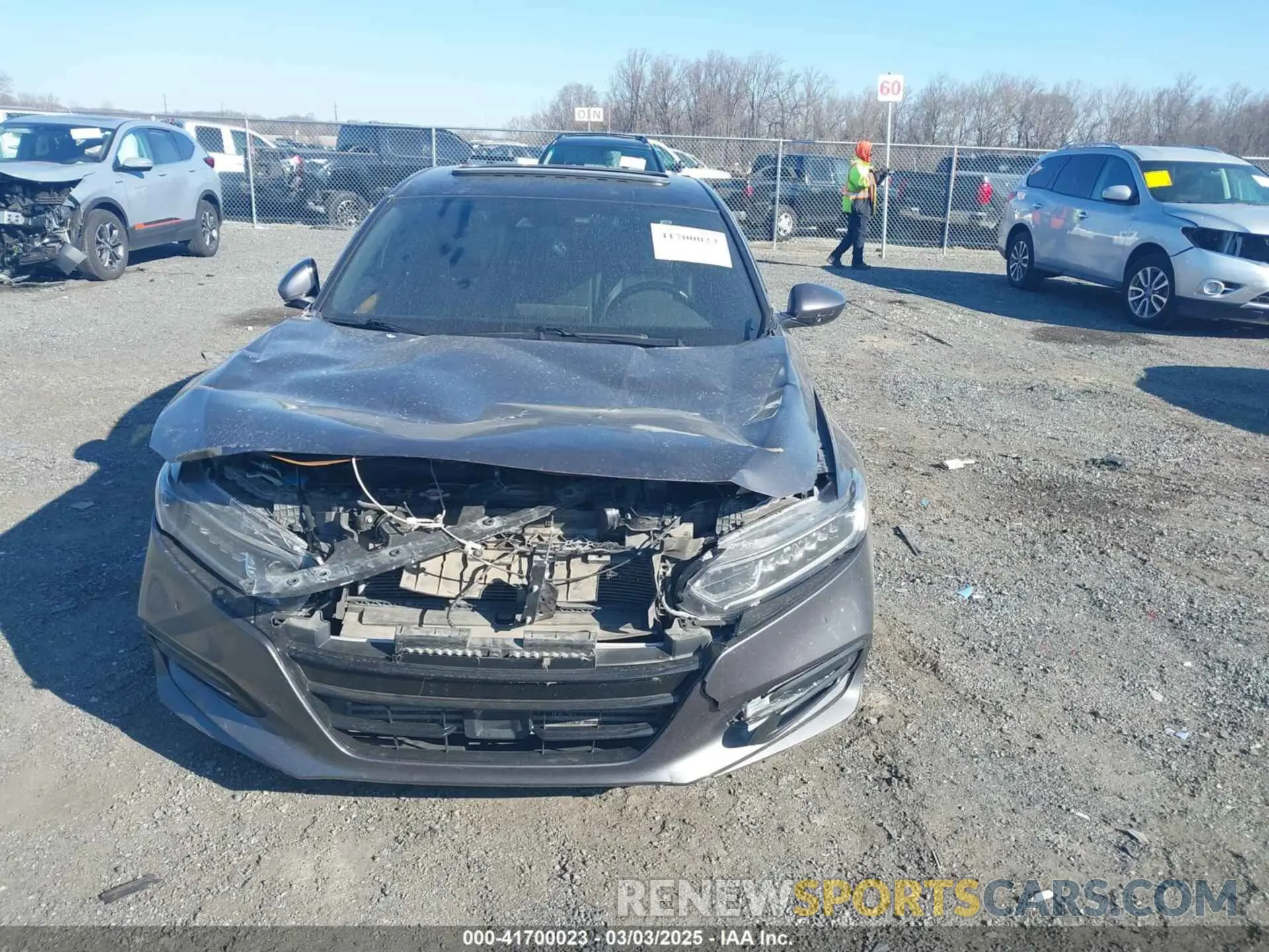 12 Фотография поврежденного автомобиля 1HGCV2E31KA009723 HONDA ACCORD 2019