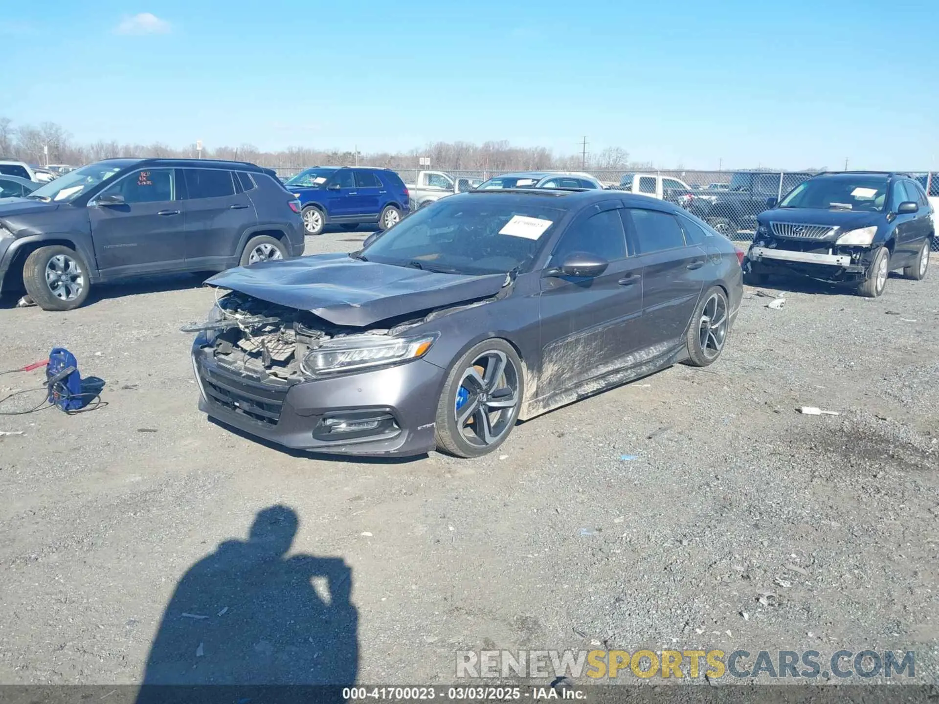 2 Фотография поврежденного автомобиля 1HGCV2E31KA009723 HONDA ACCORD 2019