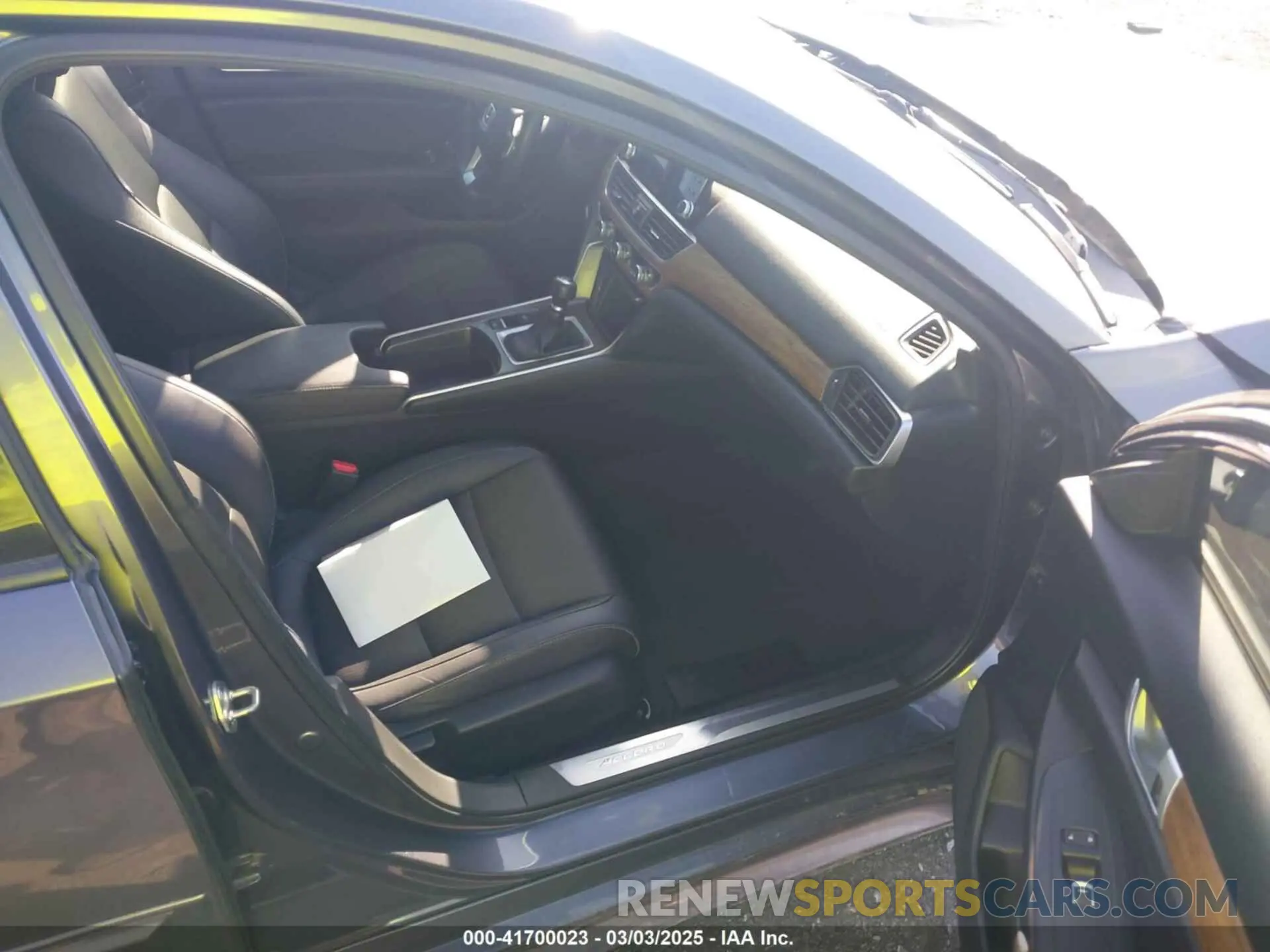 5 Фотография поврежденного автомобиля 1HGCV2E31KA009723 HONDA ACCORD 2019