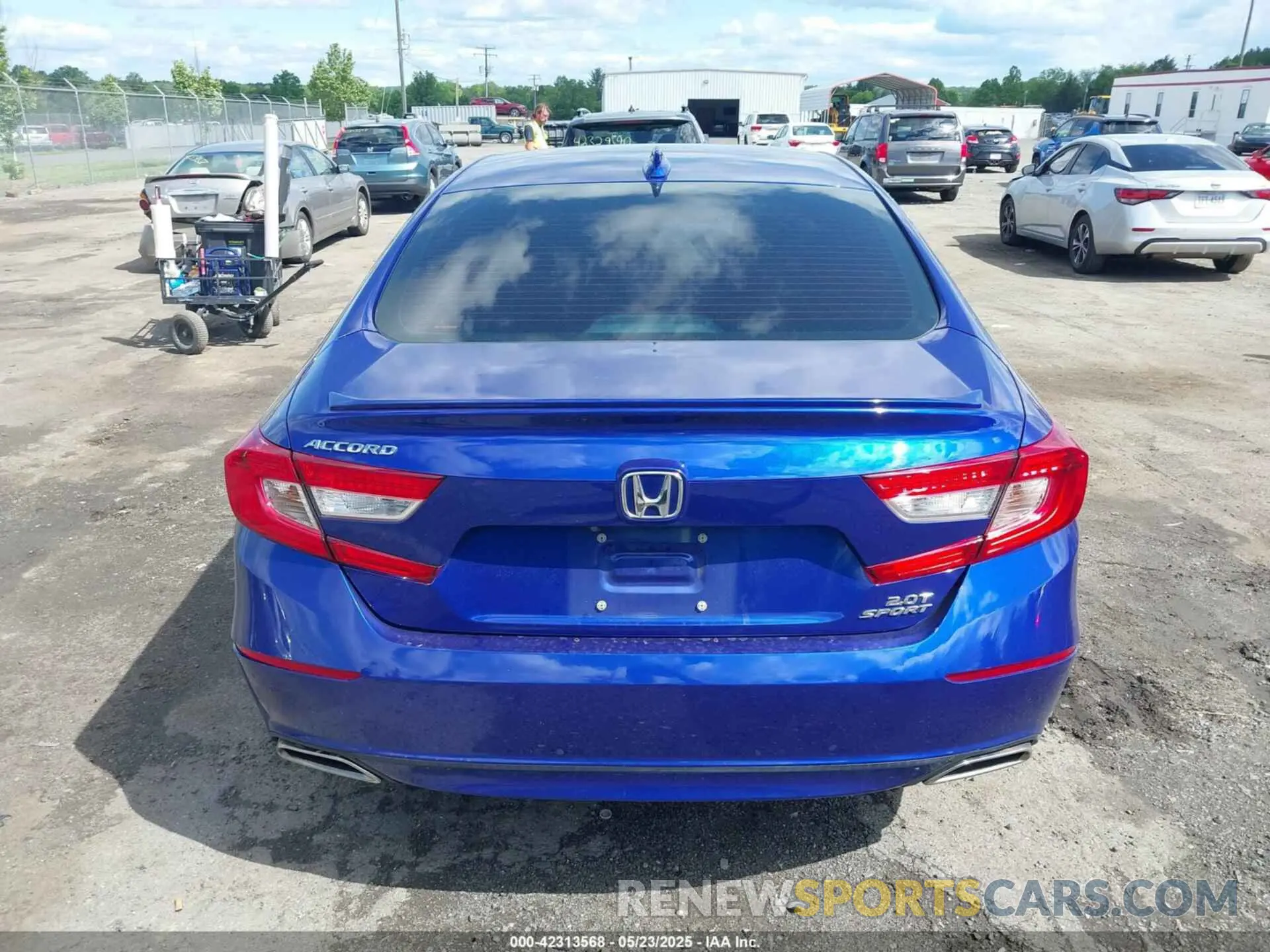 16 Photograph of a damaged car 1HGCV2F30KA008643 HONDA ACCORD 2019